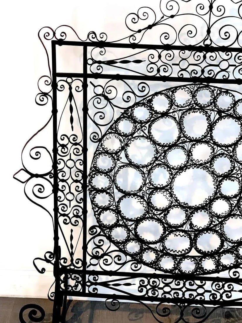19th Century High Victorian Wrought Iron Wire Work Medallion Fires Screen - 5
