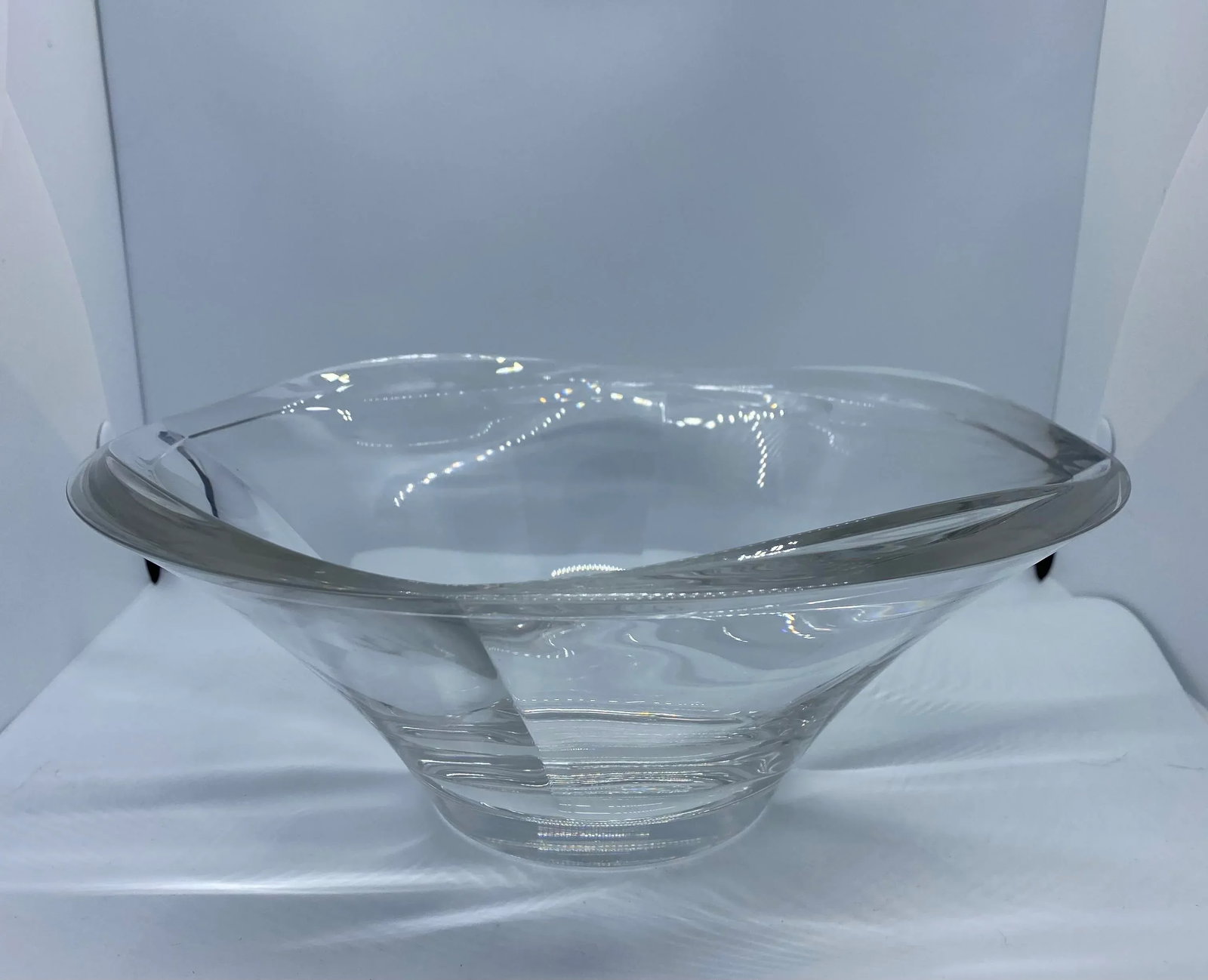 Late 20th Century Villeroy & Boch Modernist Crystal Centerpiece Bowl - 12