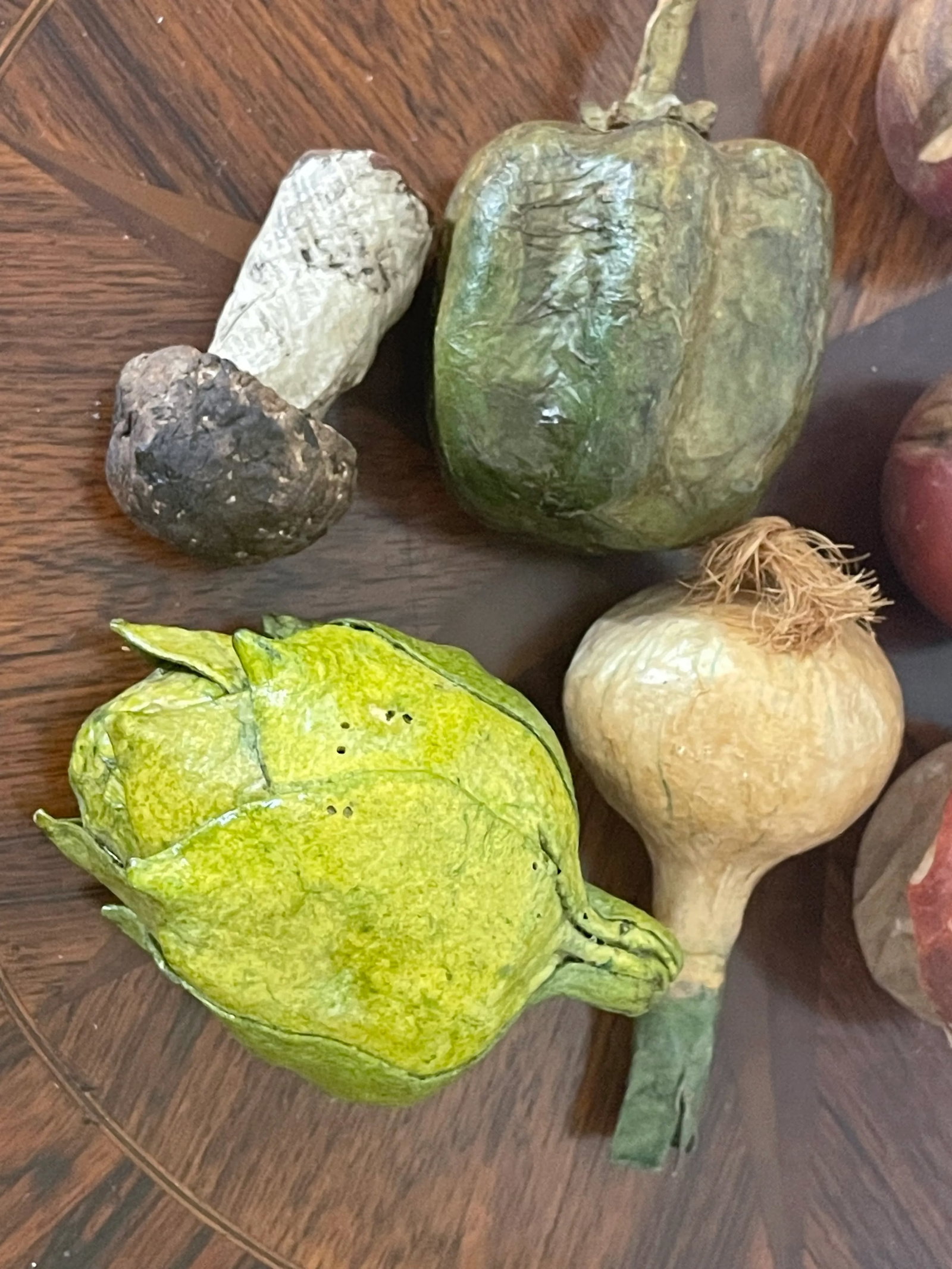 1960s Vintage Wood Cut and Papier Mache Folk Art Fruit and Vegetables - 9