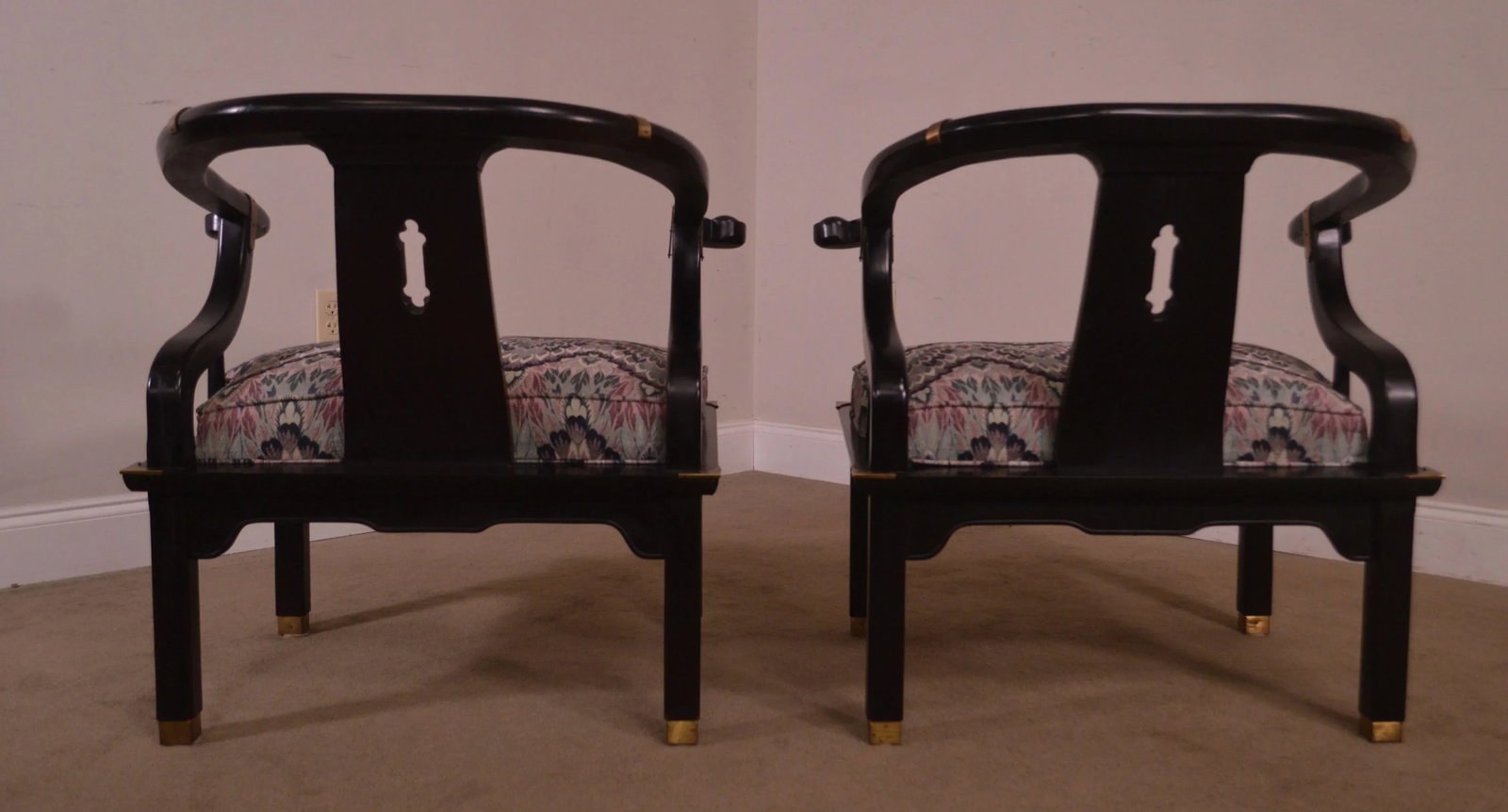 Mid-Century Black Lacquered Asian Style Horseshoe Armchairs - a Pair - 4