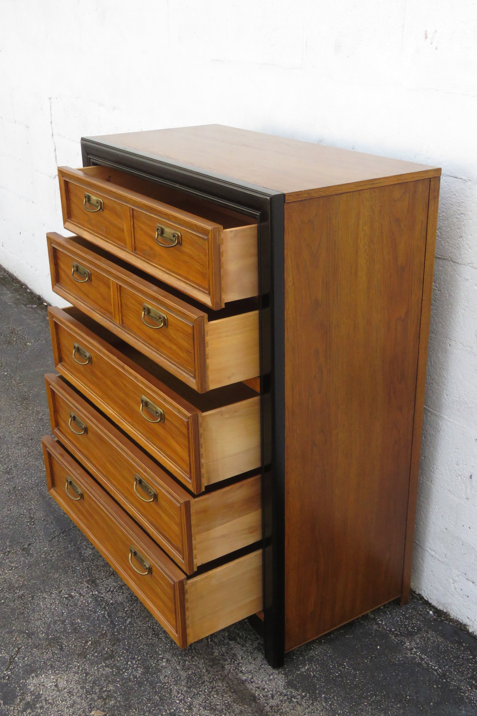 Late 20th Century Thomasville Chinoiserie Hollywood Regency Tall Chest of Drawers 6213 - 11