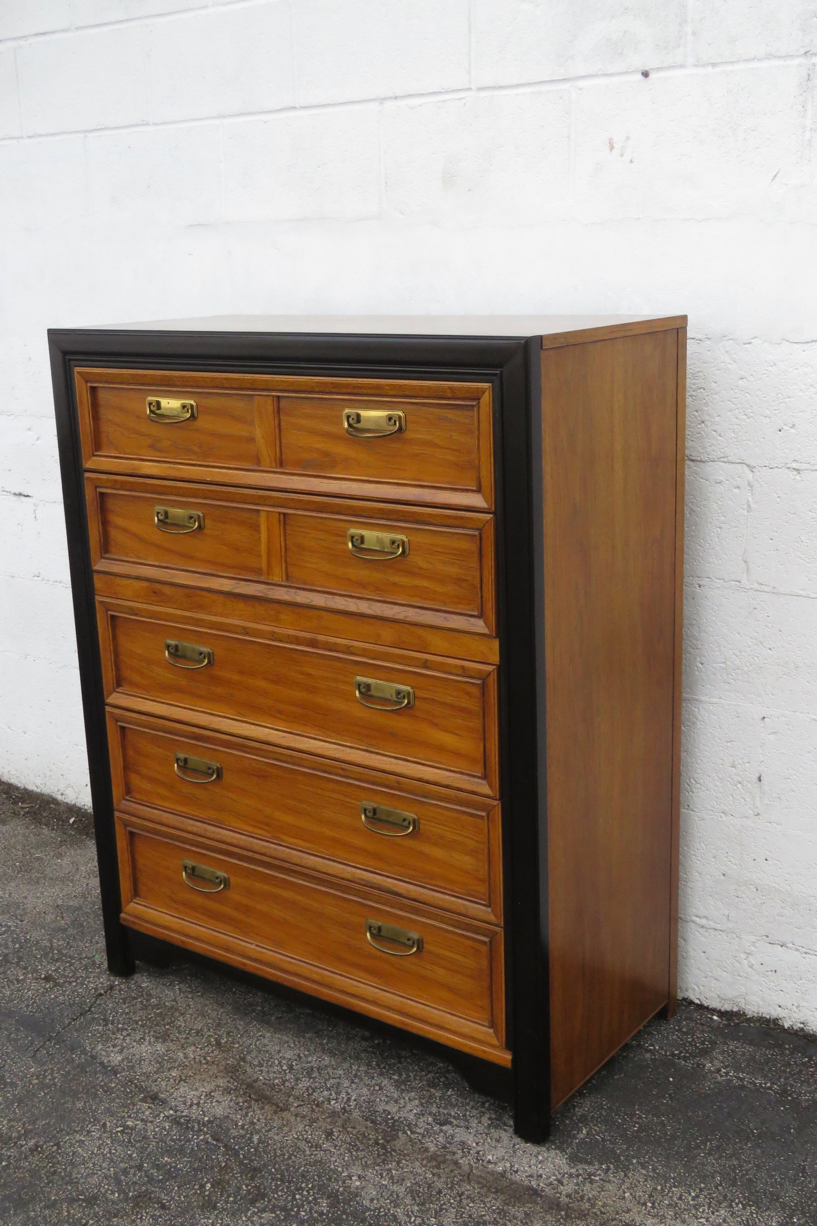 Late 20th Century Thomasville Chinoiserie Hollywood Regency Tall Chest of Drawers 6213 - 12