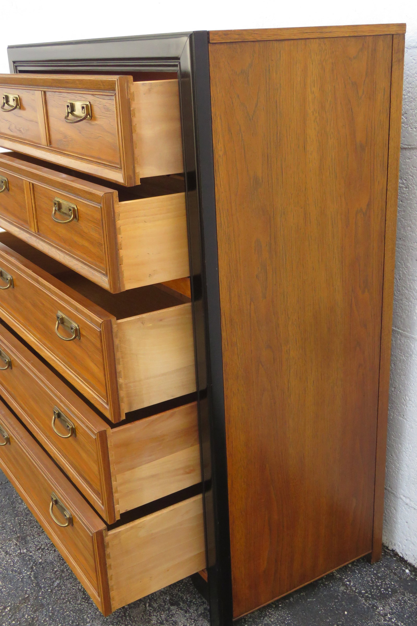 Late 20th Century Thomasville Chinoiserie Hollywood Regency Tall Chest of Drawers 6213 - 6
