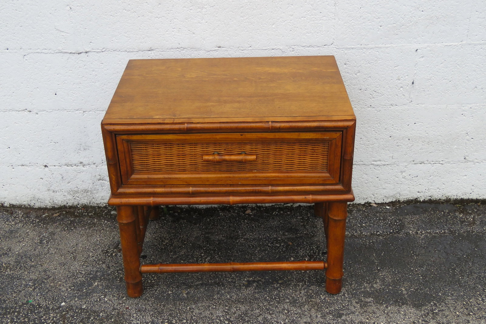 American of Martinsville Hollywood Regency Bamboo Nightstands End Tables a Pair 6122 - 2