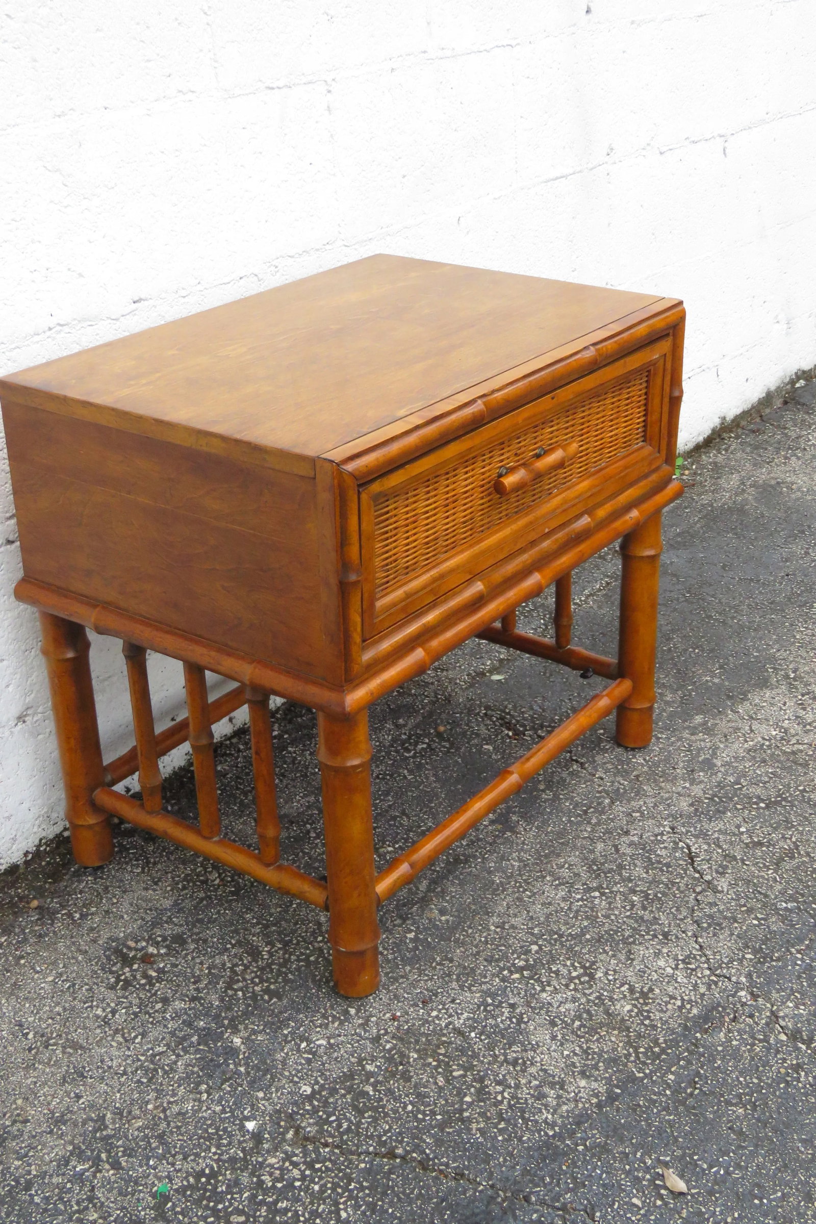 American of Martinsville Hollywood Regency Bamboo Nightstands End Tables a Pair 6122 - 7