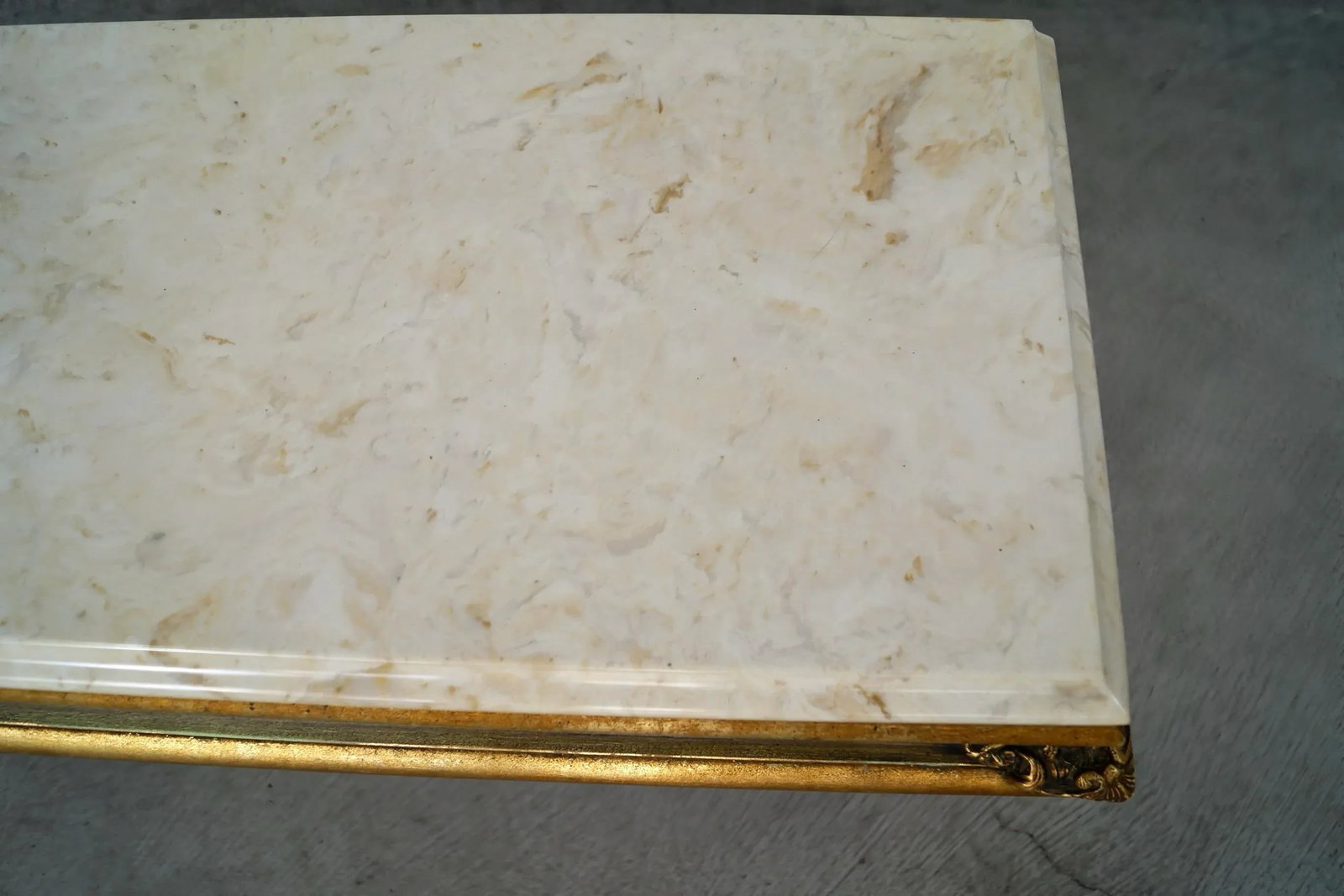 1960's Hollywood Regency Vanity Gilded Pier Mirror With Surmounting Table - 10