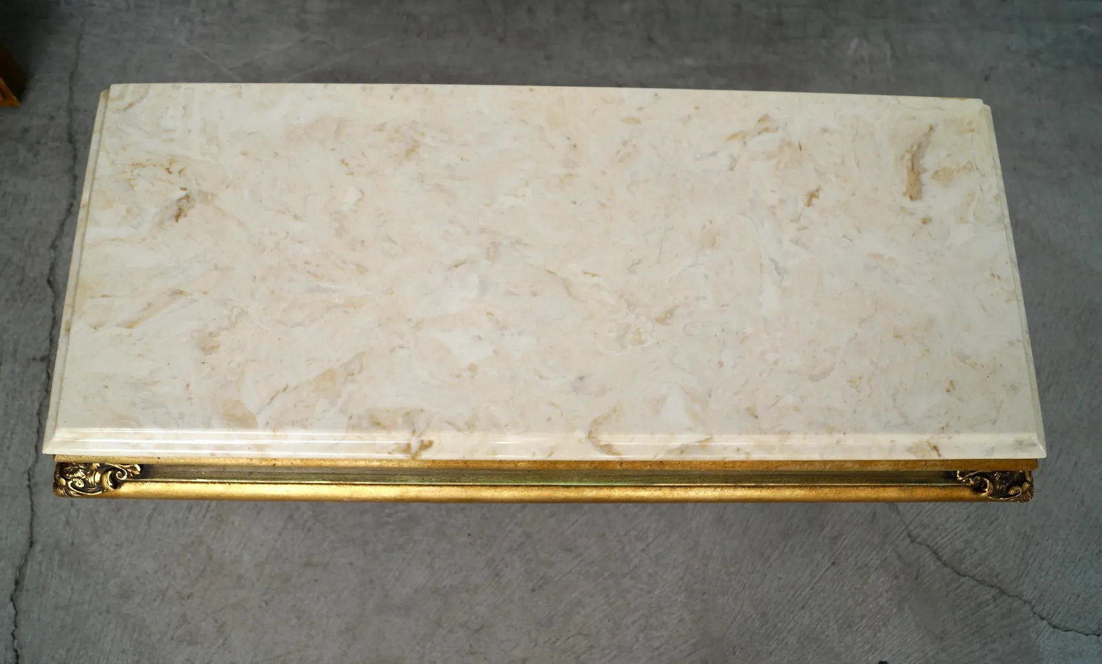 1960's Hollywood Regency Vanity Gilded Pier Mirror With Surmounting Table - 9