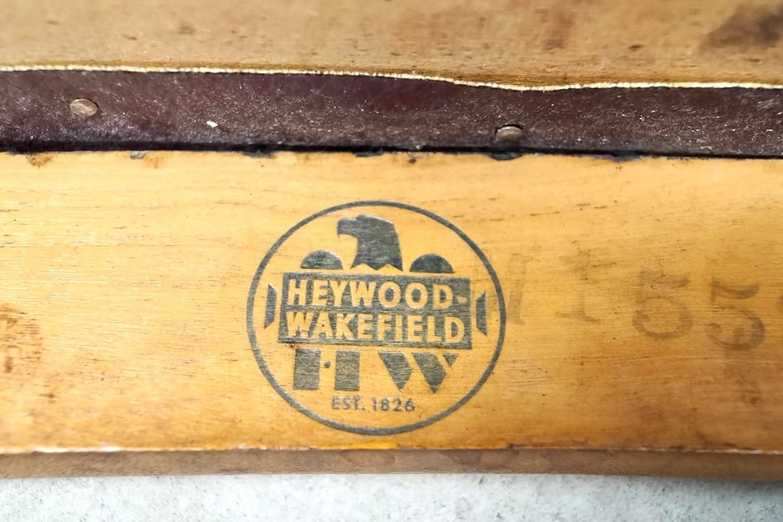 1950's Mid-Century Modern Heywood Wakefield Cat's Eye Chair - 12