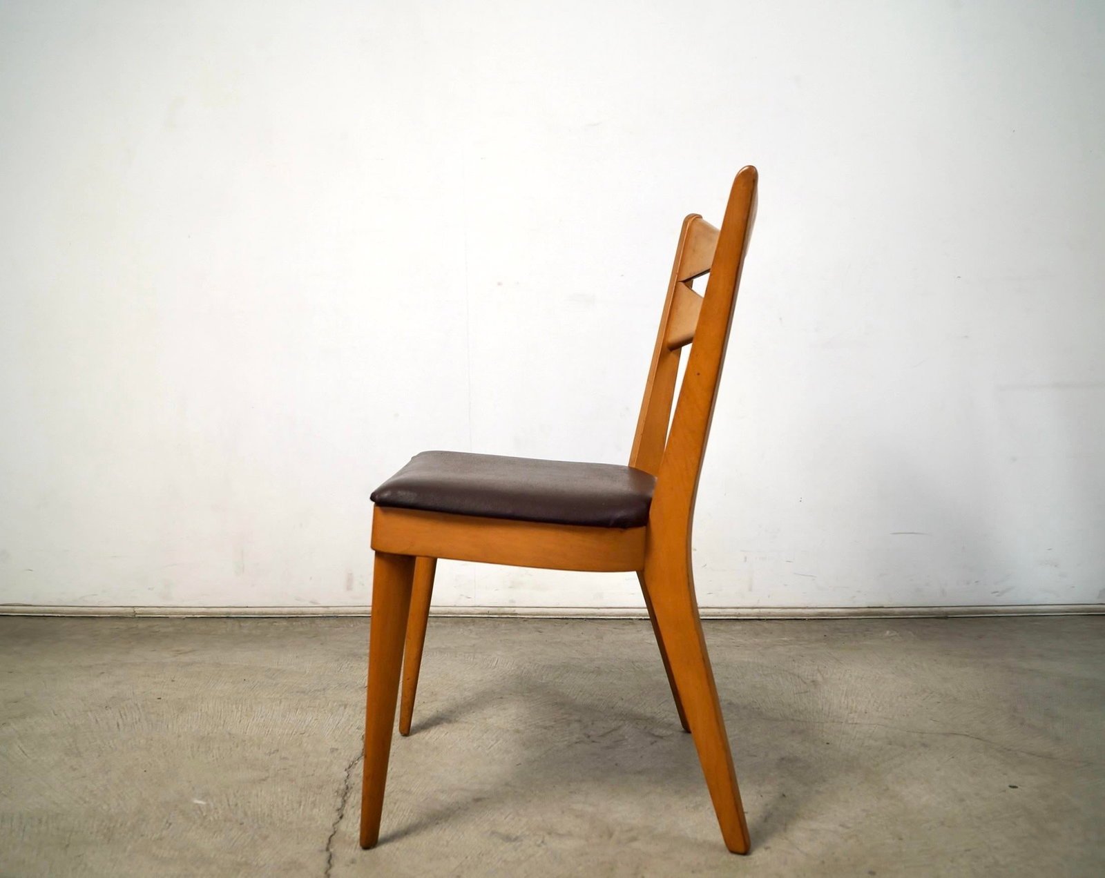 1950's Mid-Century Modern Heywood Wakefield Cat's Eye Chair - 6