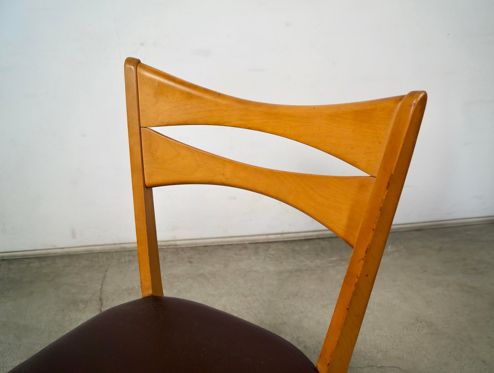 1950's Mid-Century Modern Heywood Wakefield Cat's Eye Chair - 9