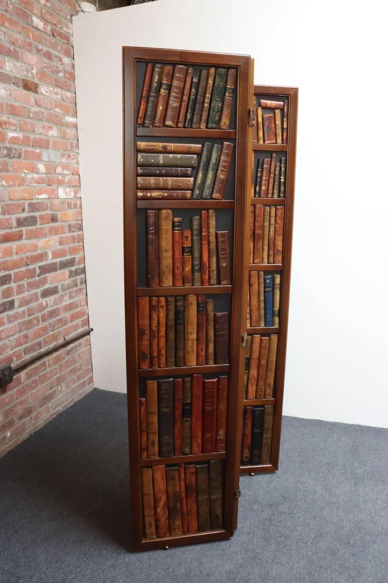 Vintage Italian Trompe l'Oeil Leather Book Library Folding Screen by Sarreid - 3