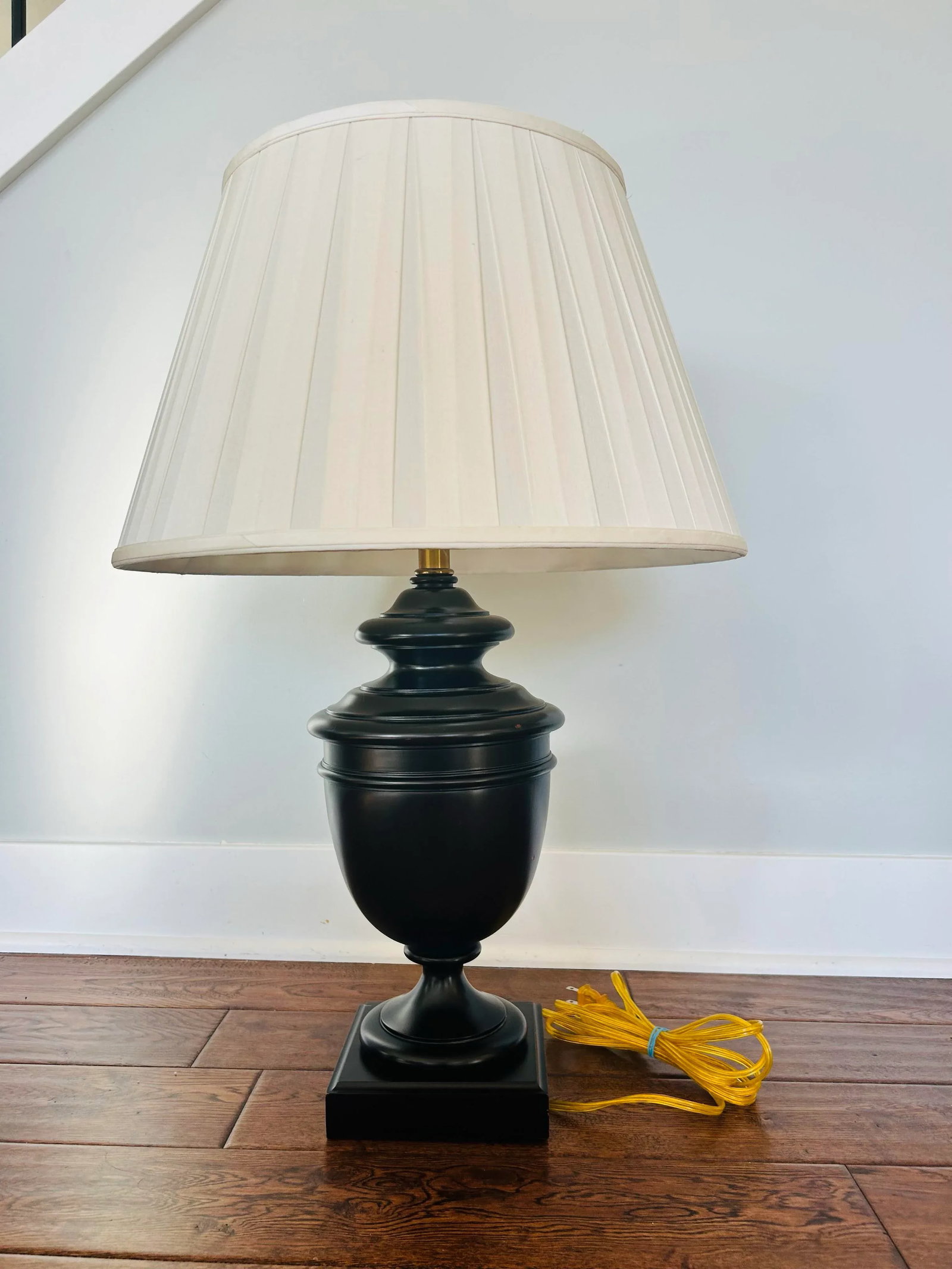 Late 20th Century Sculptural Solid Wood Pedestal Table Lamp With Pleated Silk Shade - 4
