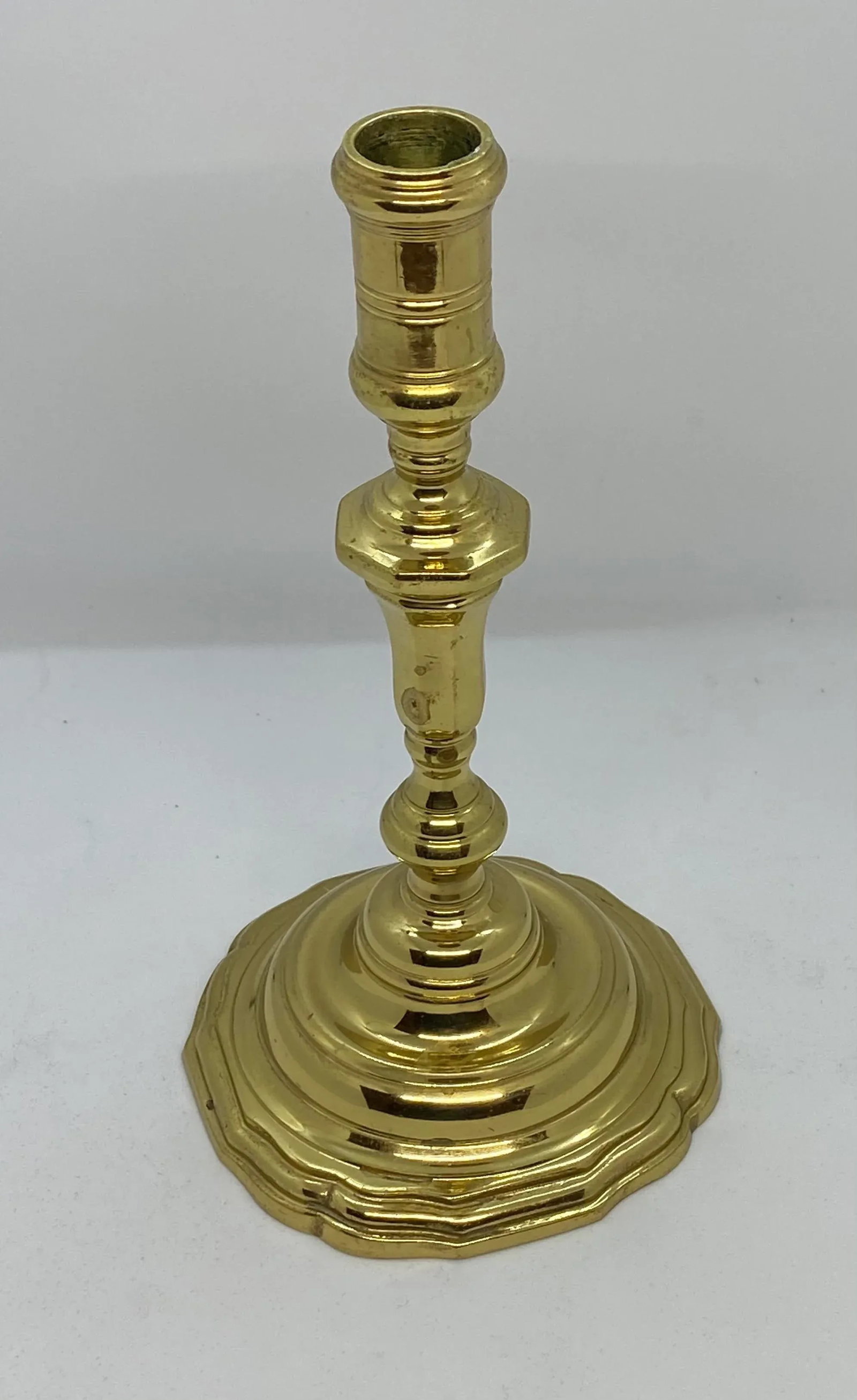 Mid 20th Century Virginia Metalcrafters Colonial Williamsburg Brass Candle Holder - 3