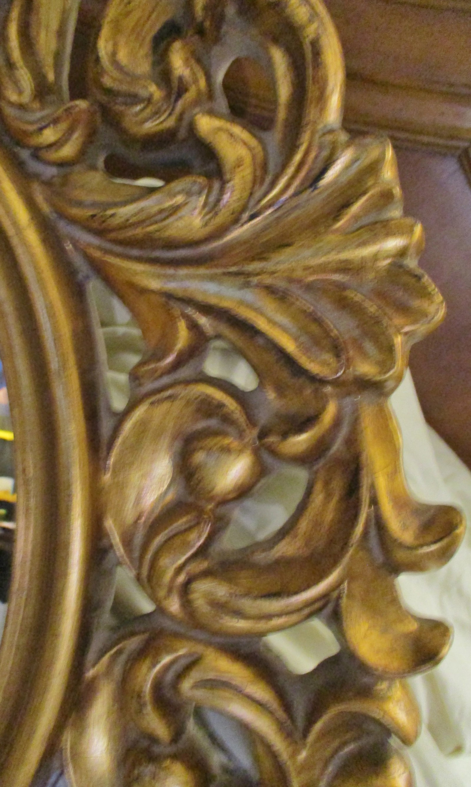 Carved Oval Gold Frame Mirror - 5