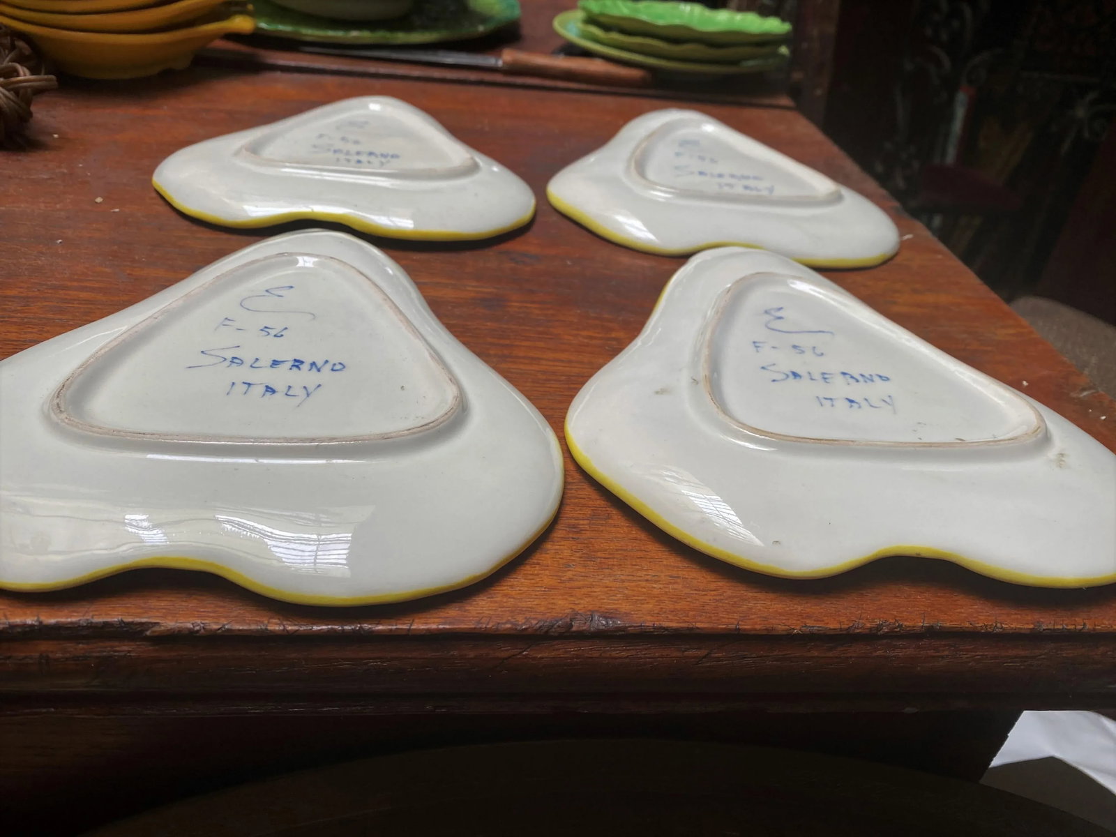 Mid 20th Century Hand Painted Ceramic Pear Shaped Dish/Plate by Ernestine Cannon Salerno Italy - Set - 8