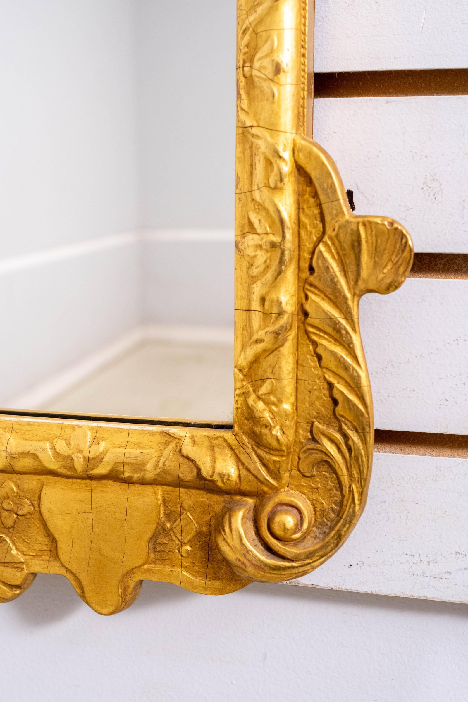 Friedman Brothers Colonial Williamsburg Gold Gilt Wall Mirror - 6
