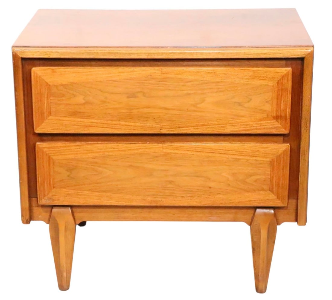 Mid 20th Century Night Stand Table by American of Martinsville - 4