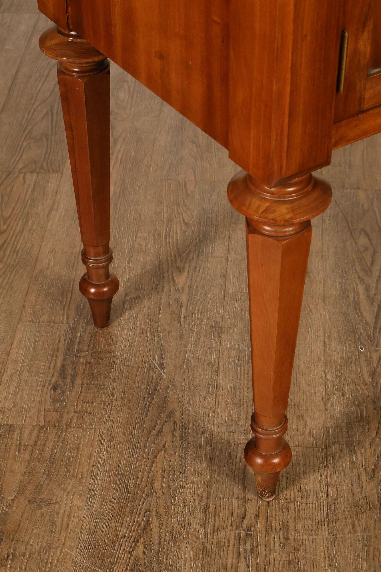 Pennsylvania House High Leg Maple Sideboard - 7