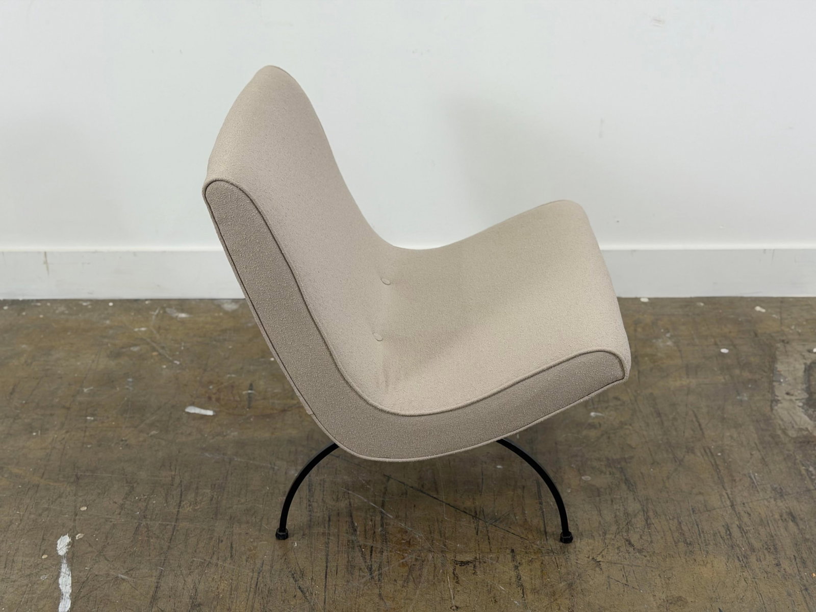 Milo Baughman Scoop Chair - Iron Base - Thayer Coggin Circa 1960s - 3