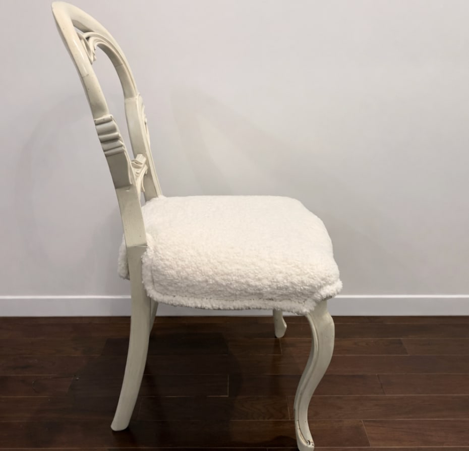 Pair of French-Style Dining Chairs With Carved Backs and White Boucle Upholstery - 4