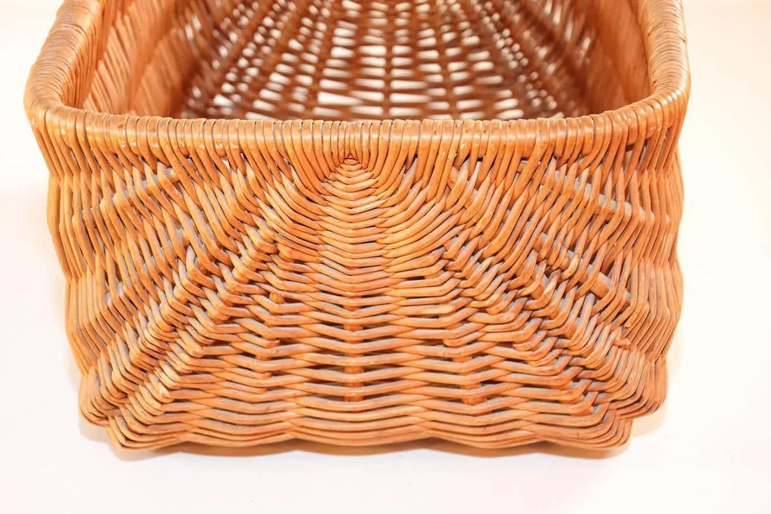 1950s French Provincial Rattan Handled Basket - 6
