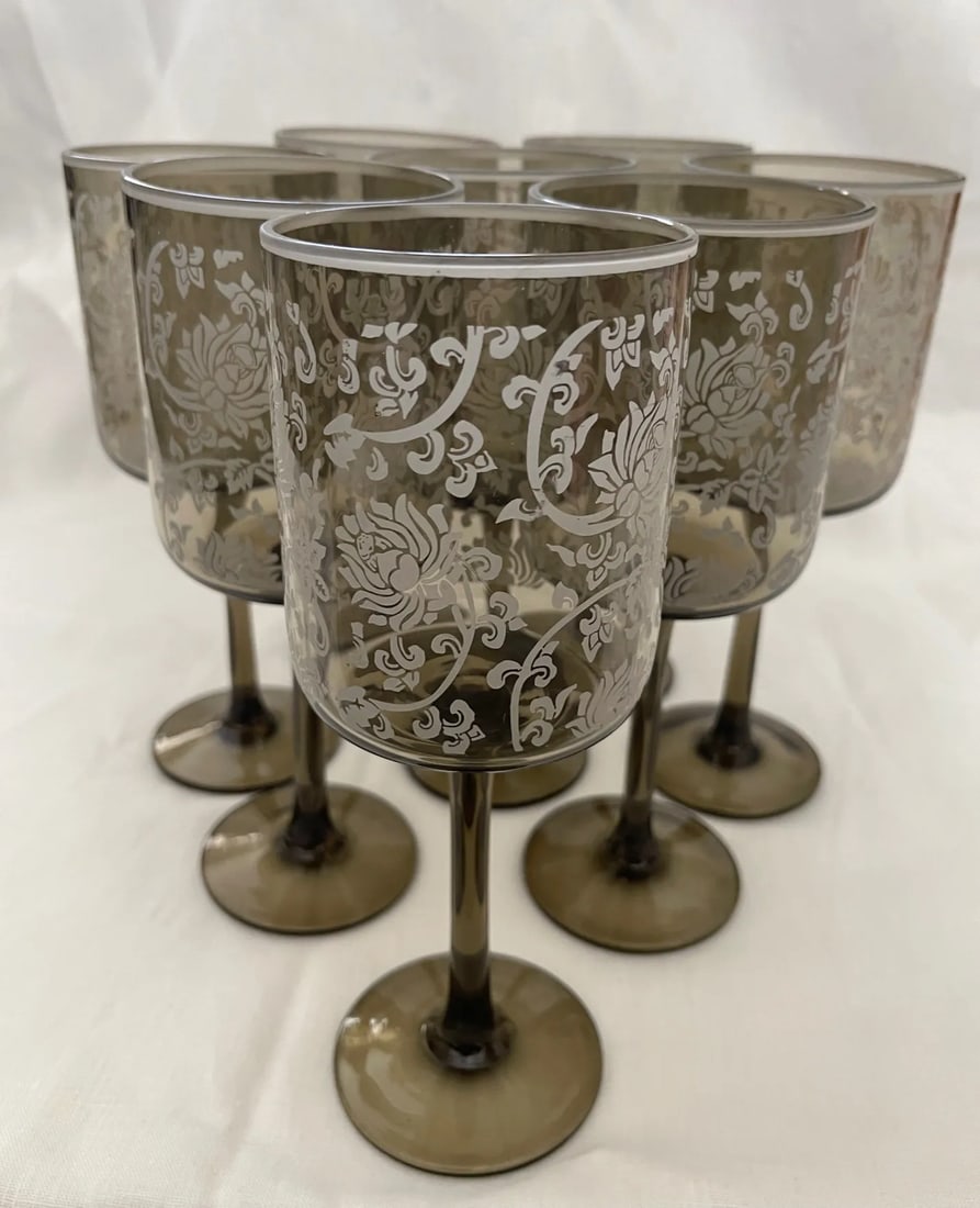 Set of 8 Etched Floral Smoked Color Wine Glasses - 3