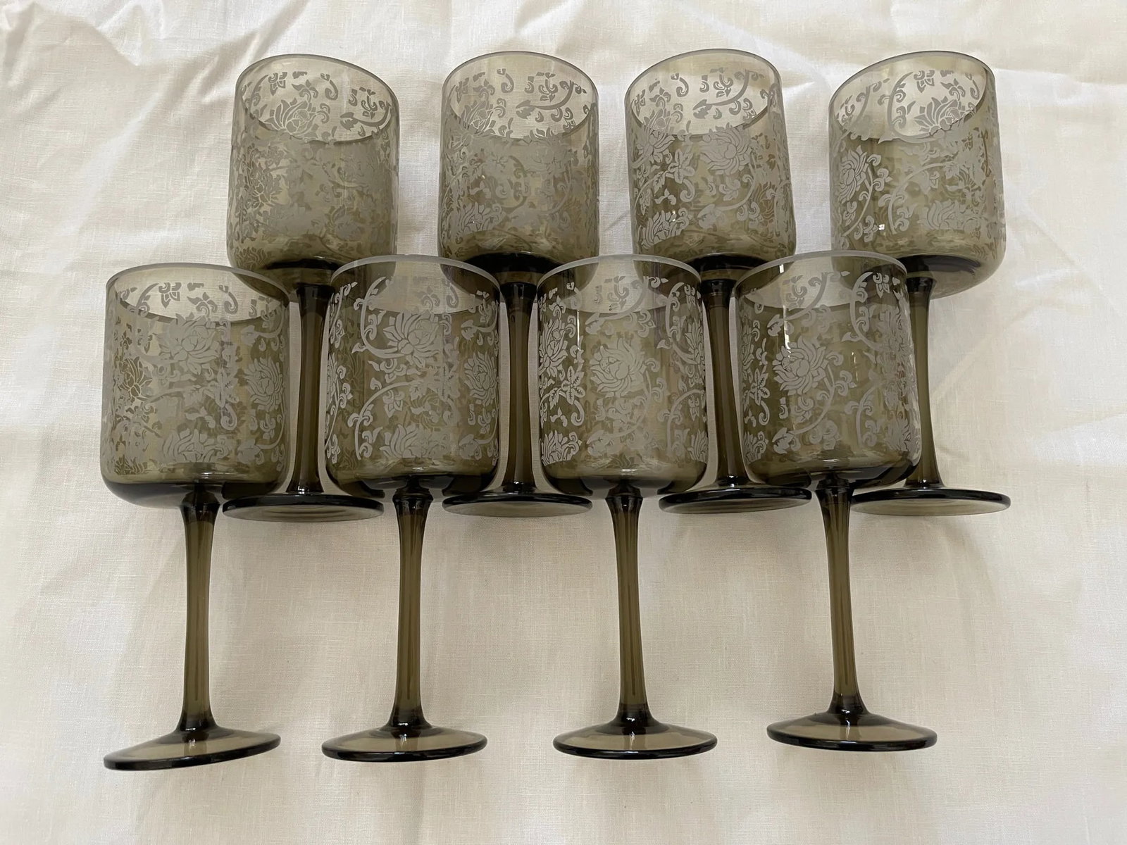 Set of 8 Etched Floral Smoked Color Wine Glasses - 5