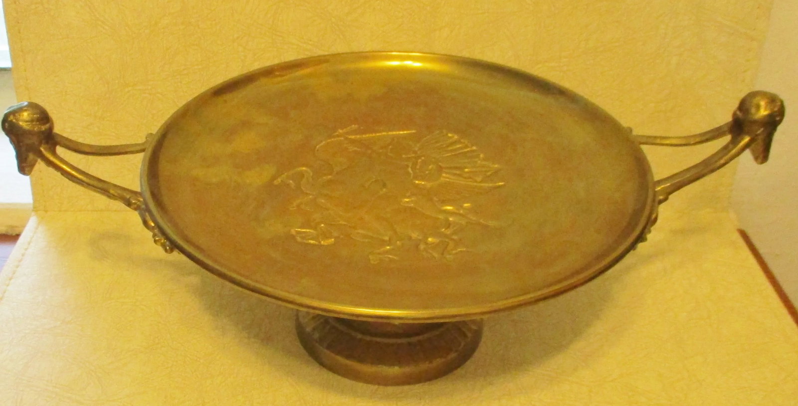 1960s Solid Brass Maitland Smith Perseus Footed Centerpiece Zeus Handled Tazza - 3