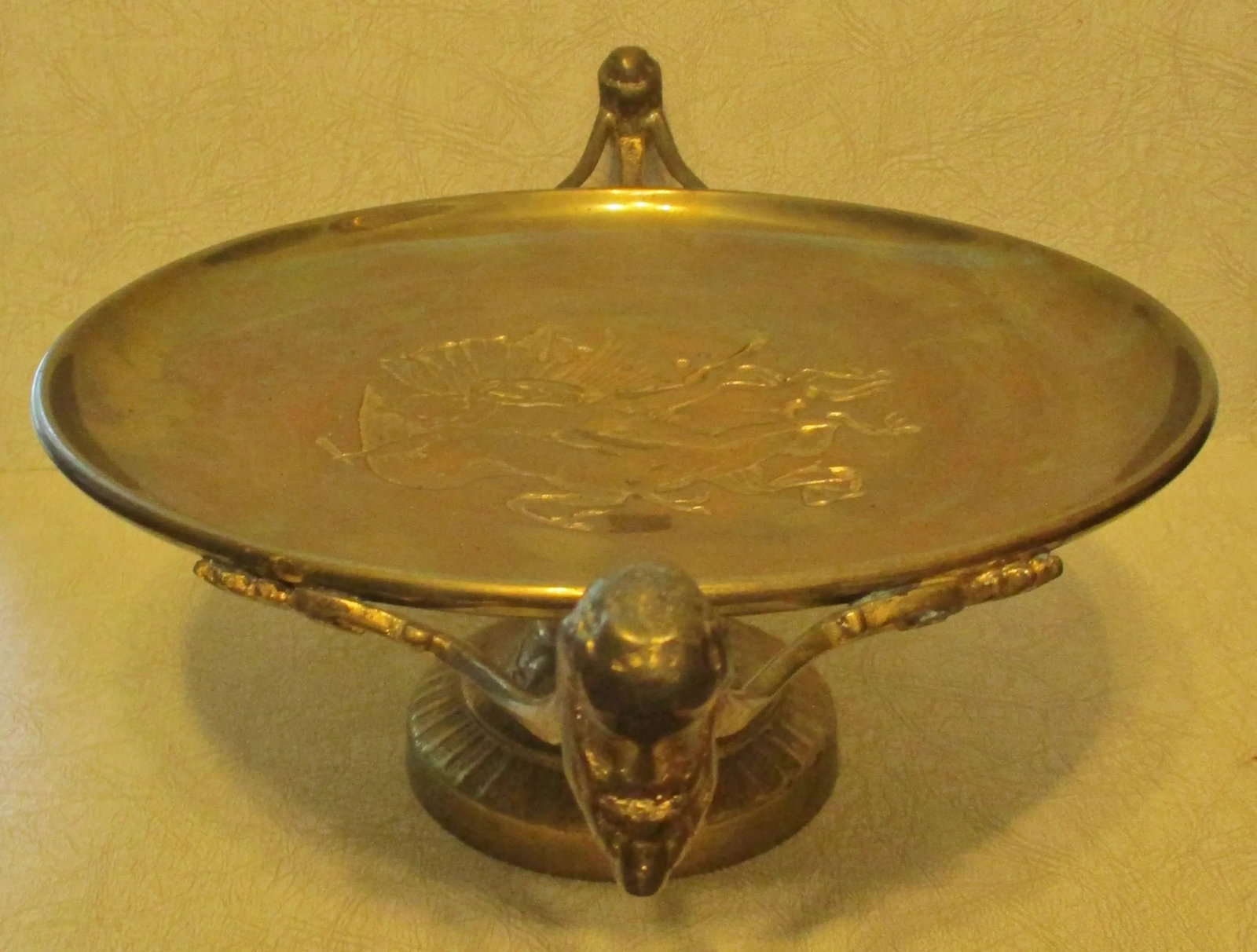 1960s Solid Brass Maitland Smith Perseus Footed Centerpiece Zeus Handled Tazza - 5