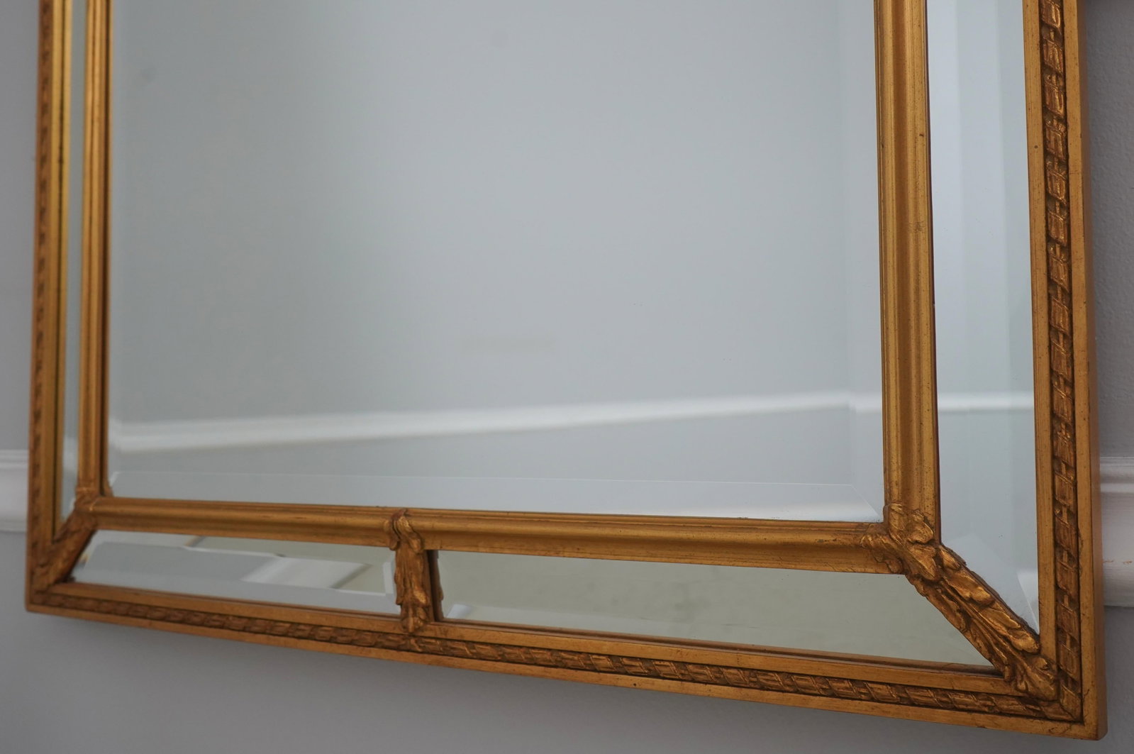 Carvers Guild Adam Style Gold Frame Mirror - 4