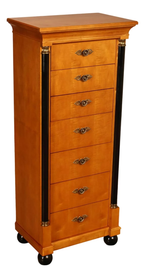 Thomasville Grand Classics Collection Empire Style Lingerie Chest (1 of 18)