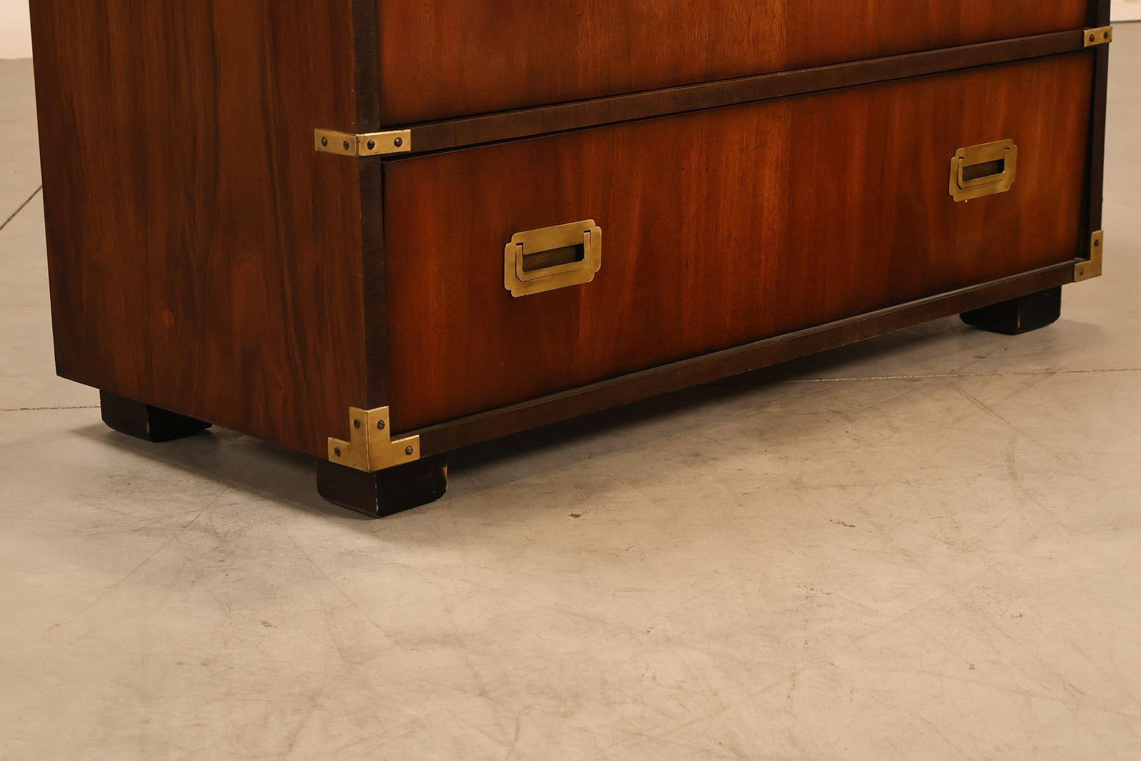 Lane Campaign Style Walnut Chest Of Drawers - 17
