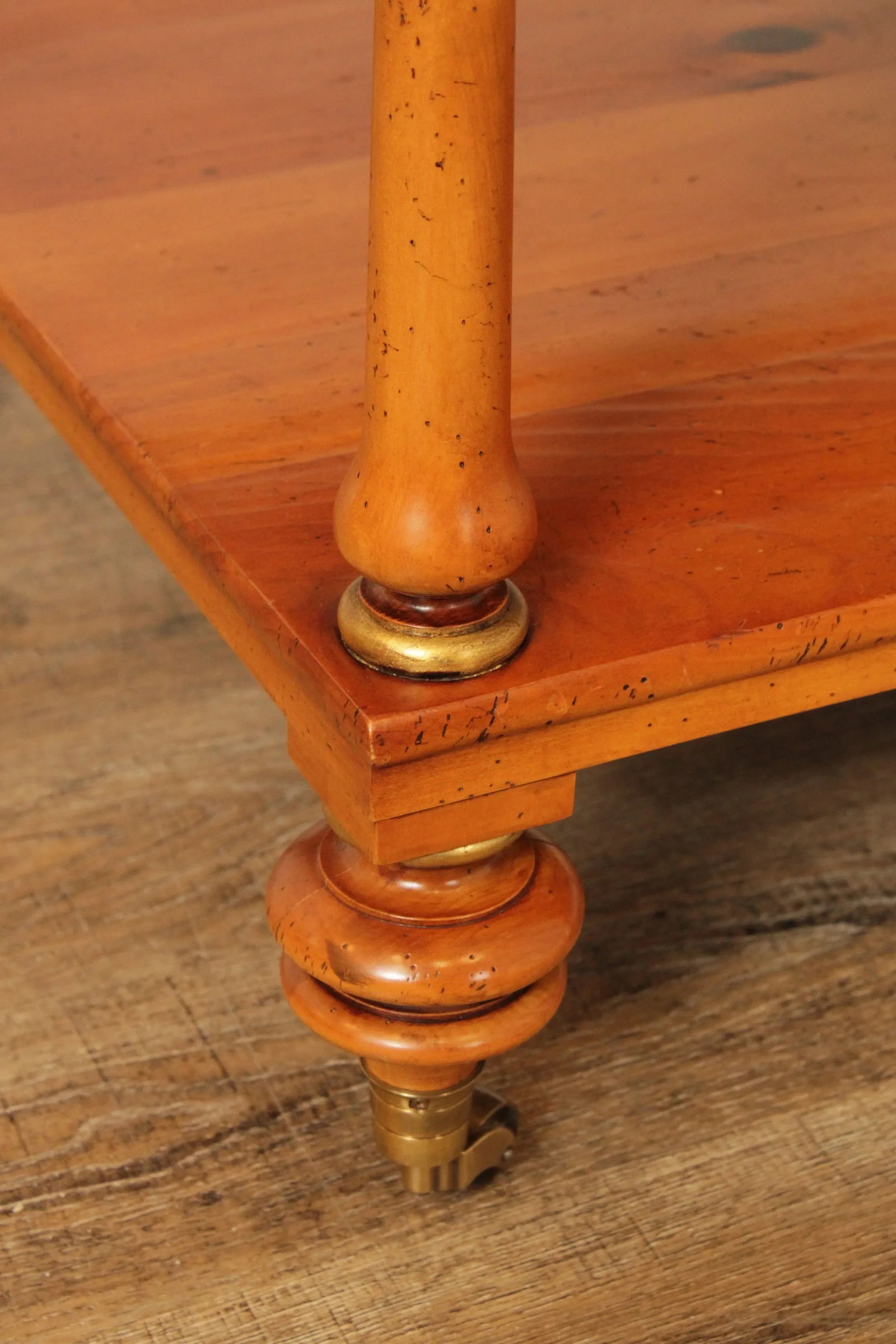 1990s Baker Historic Charleston Reproductions Pine Coffee Table - 7
