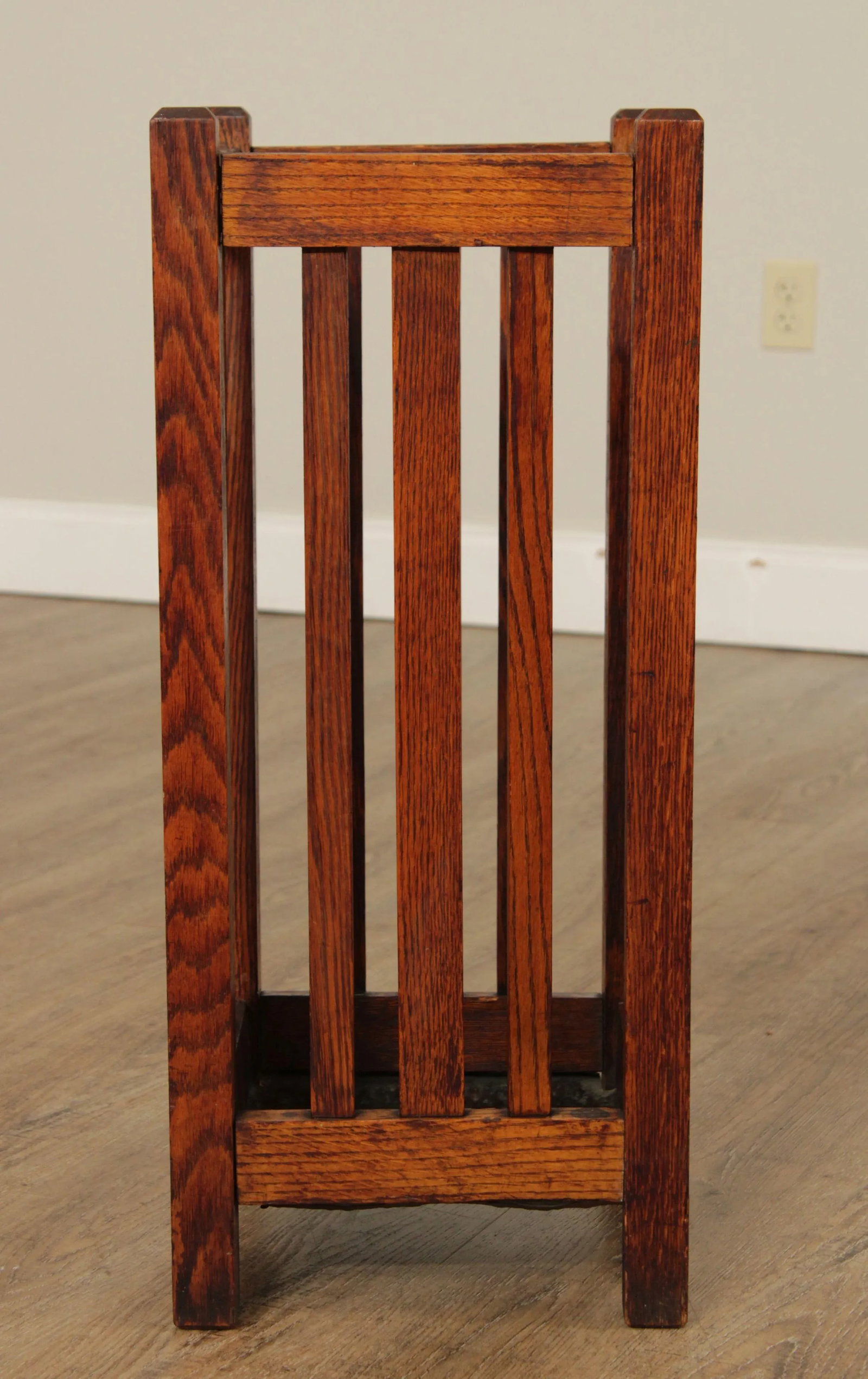 Early 20th Century Mission Style Oak Umbrella Stand - 5