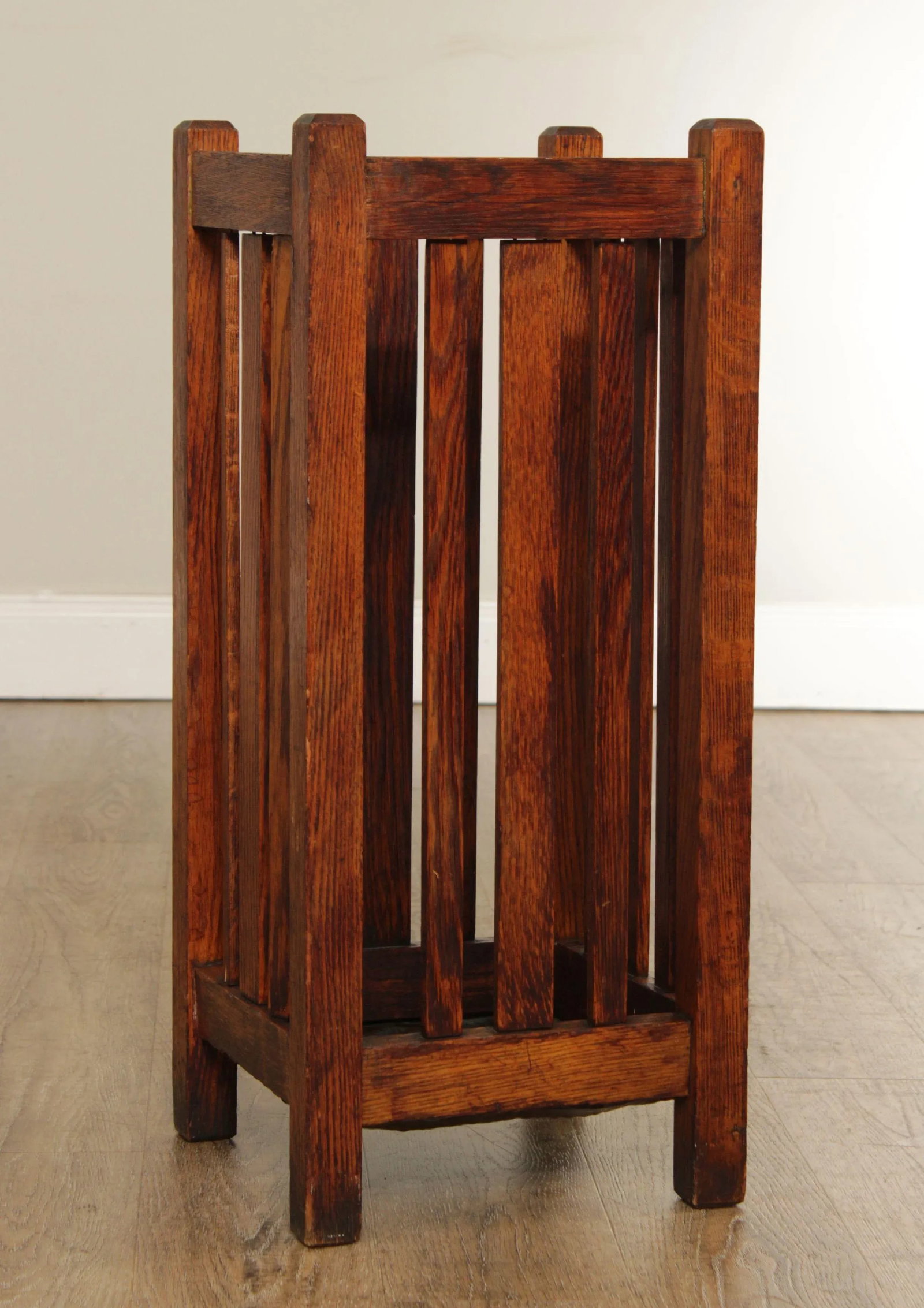 Early 20th Century Mission Style Oak Umbrella Stand - 7