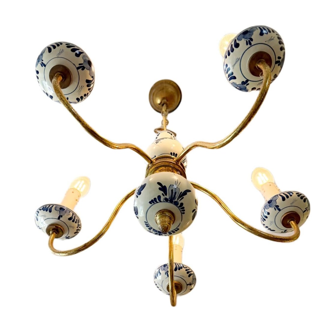 Vintage Dutch Delft Blue & White Porcelain Patinated Brass 5-Arm Chandelier - 4