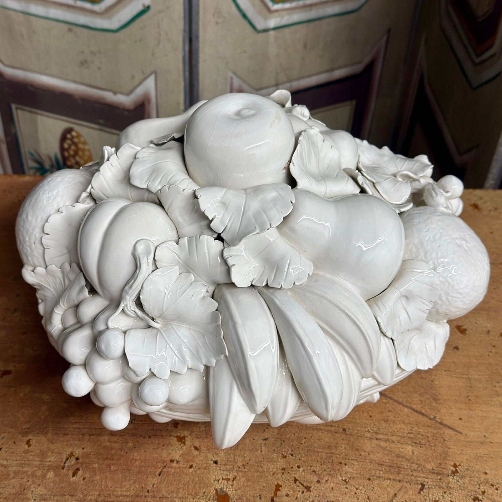 1970s Italian Hollywood Regency Blanc De Chine Trompe L'Oeil Fruit Basket - 8