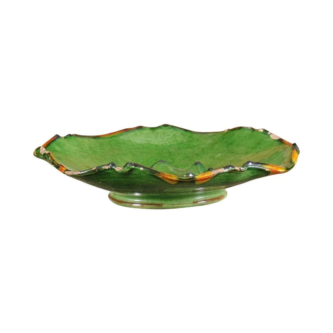 French Provincial 1850s Green Glazed Hors d'Oeuvres Dish with Scalloped Edges - 13