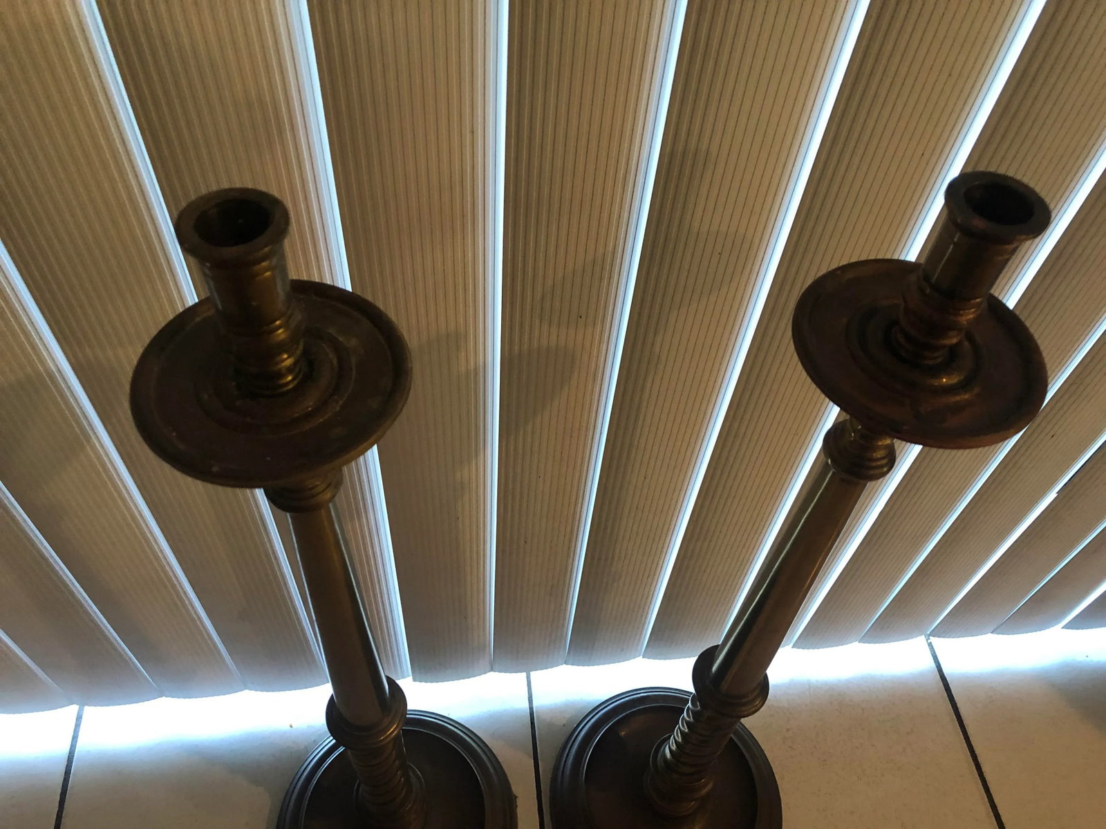 Vintage Maitland Smith Brass Candle eSticks - a Pair - 4