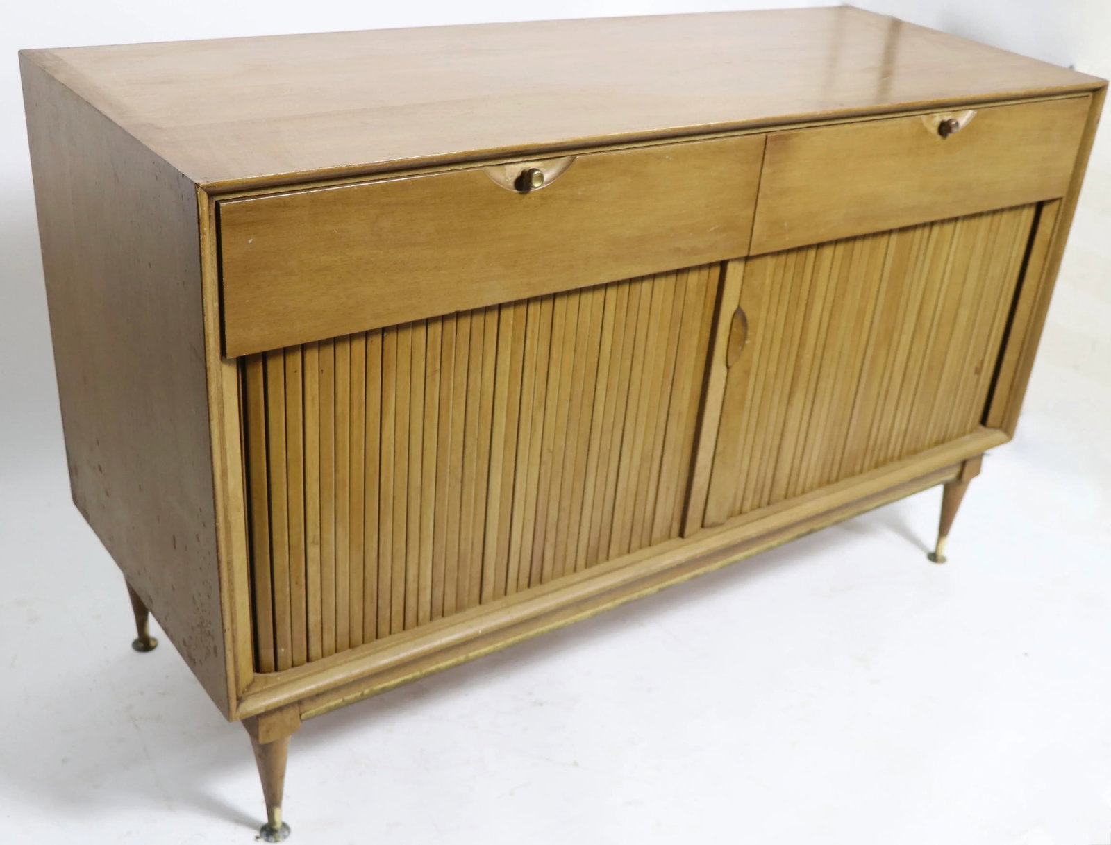 Mid Century China Cabinet Breakfront Att. To American of Martinsville - 3