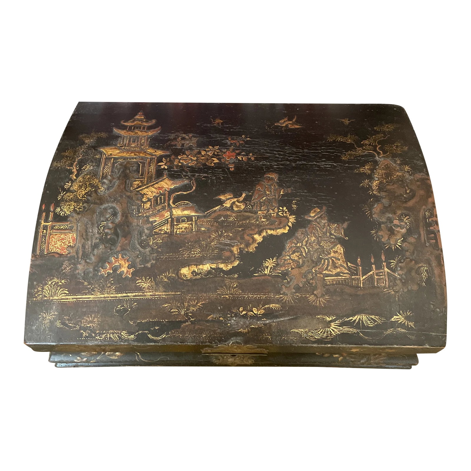 Antique Chinese Export Chinoiserie Black Lacquer Box: A very nice Chinese export English Georgian box. Condition: Alterations: Original Condition Unaltered Imperfections: Some Imperfections Condition Notes: Wear and tear with age Materials &