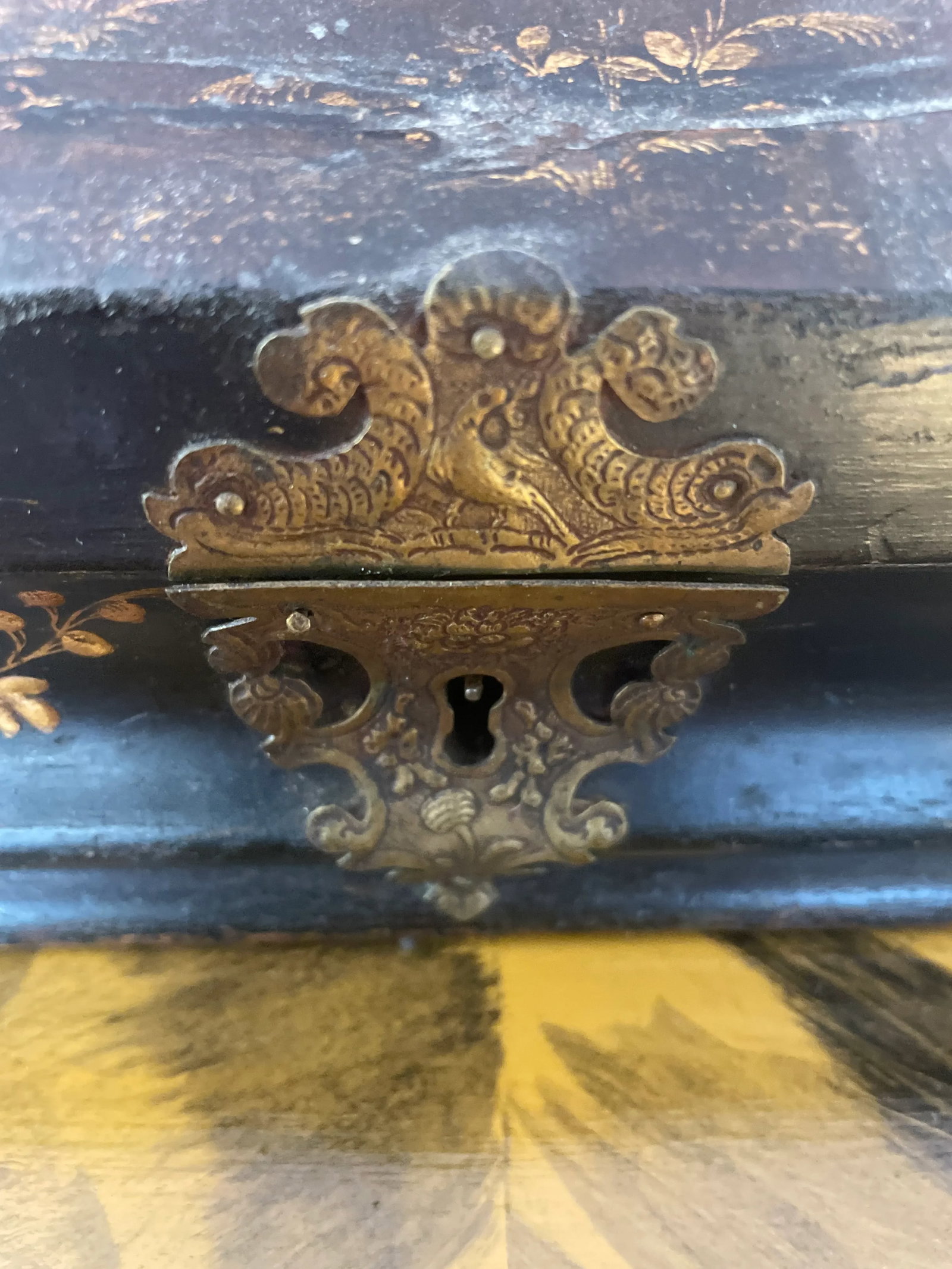 Antique Chinese Export Chinoiserie Black Lacquer Box - 3