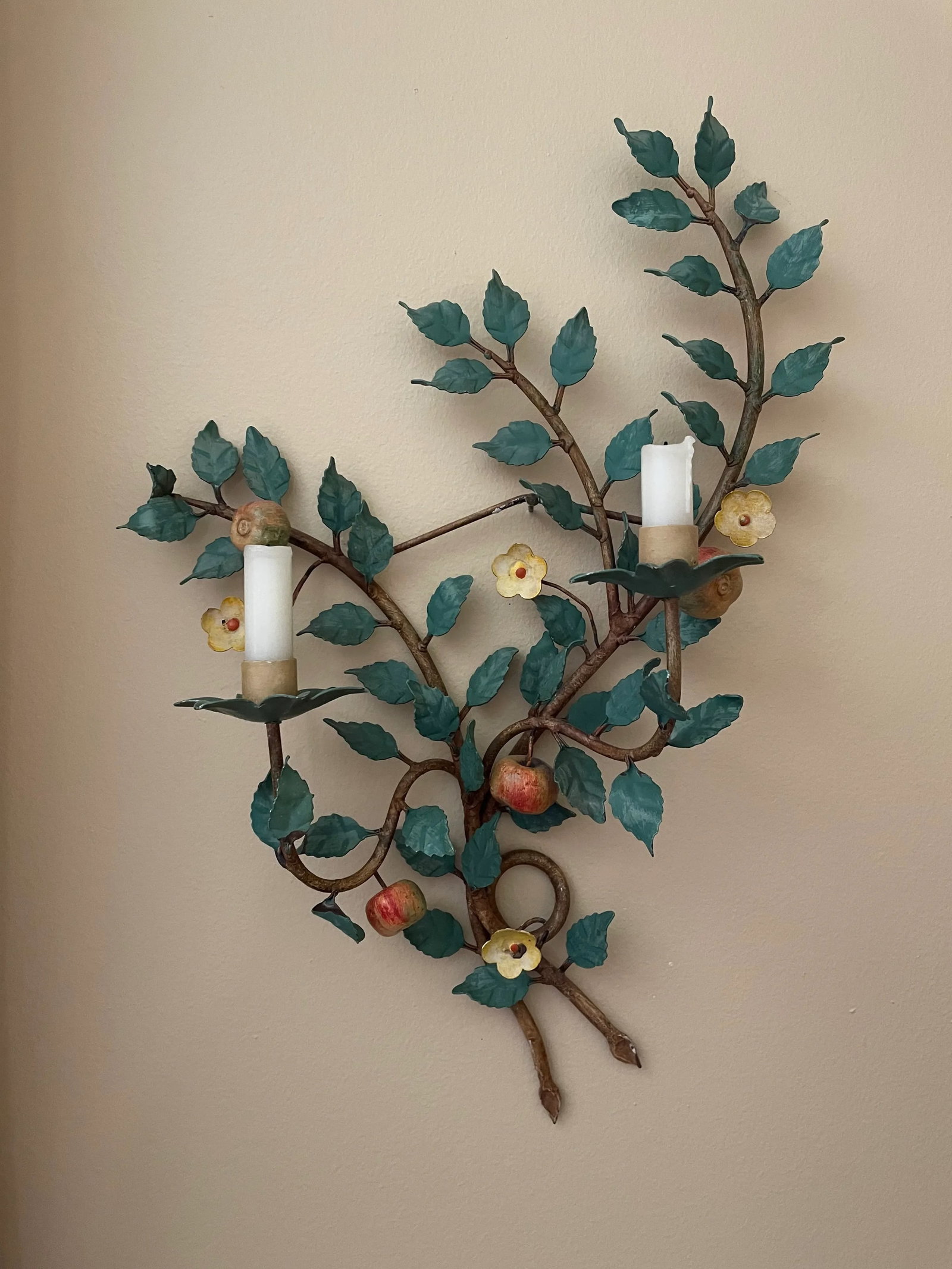 1950s Italian Painted Metal Leaf and Branch Candle Wall Sconce - 3