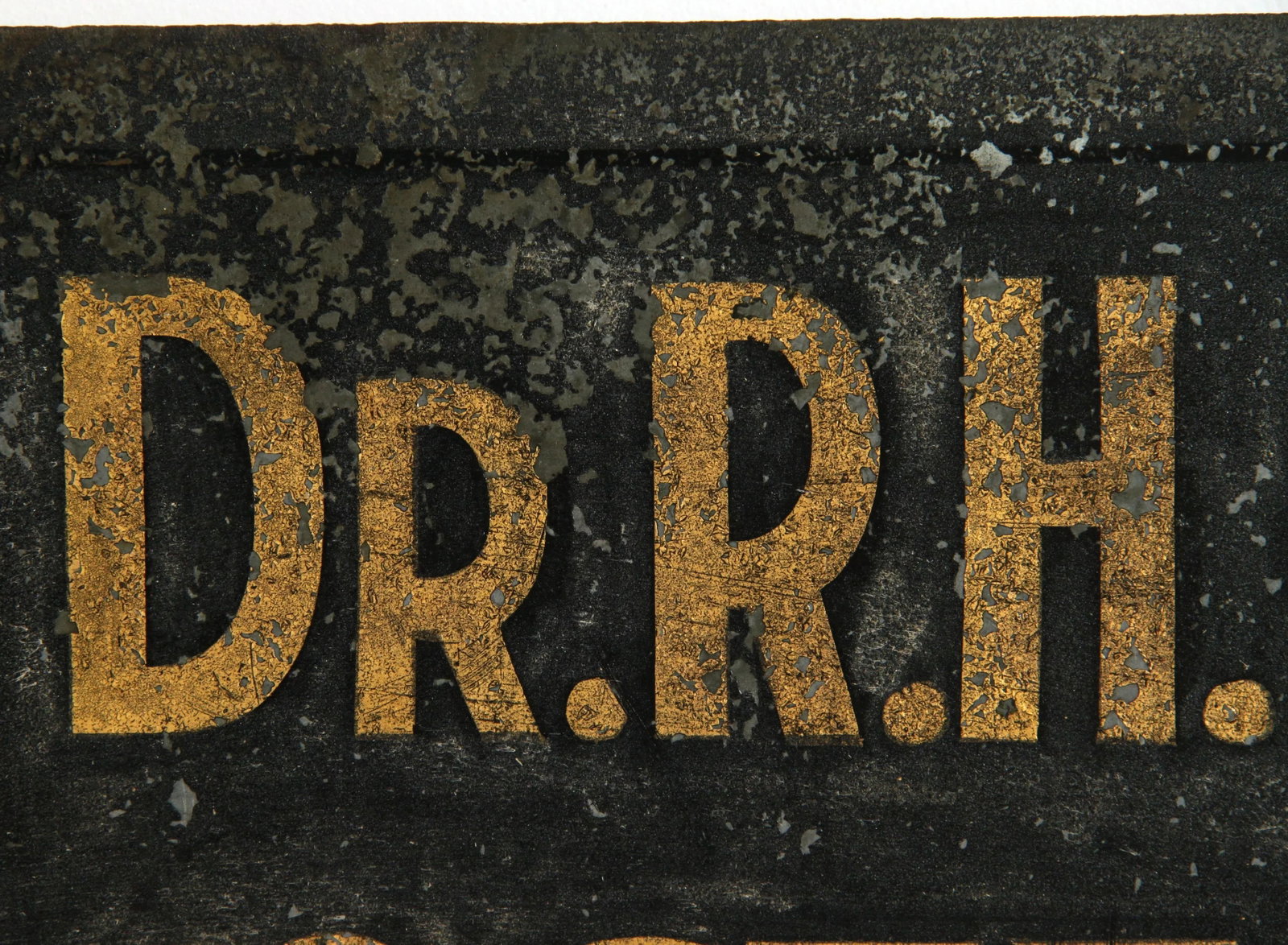 Antique 19th Century Gold Leaf Medical Doctor Architectural Sign - 4
