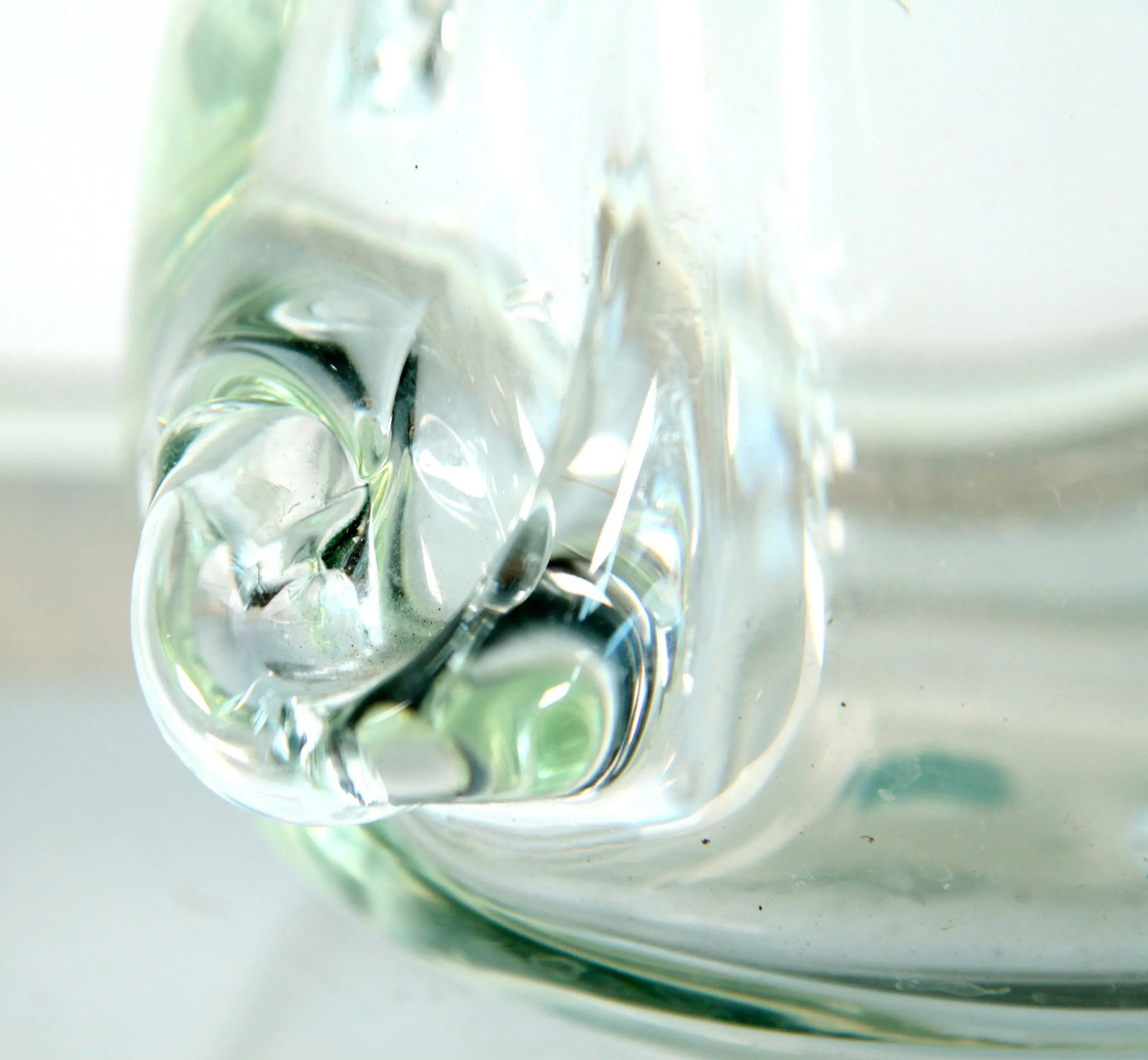 Mid Century Italian Murano Art Glass Green to Clear Brutalist Vase - 8