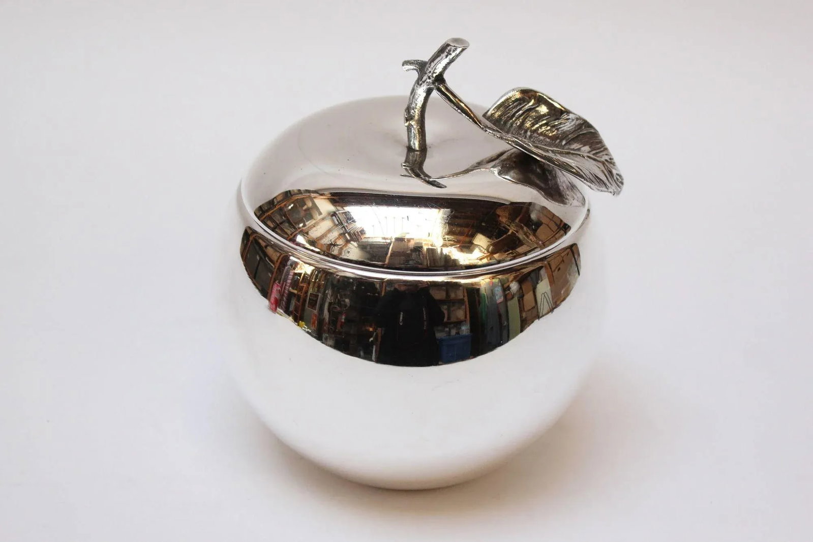 Mid-Century Italian Silver-Plated "Apple" Ice Bucket by Argenteria Teghini - 2