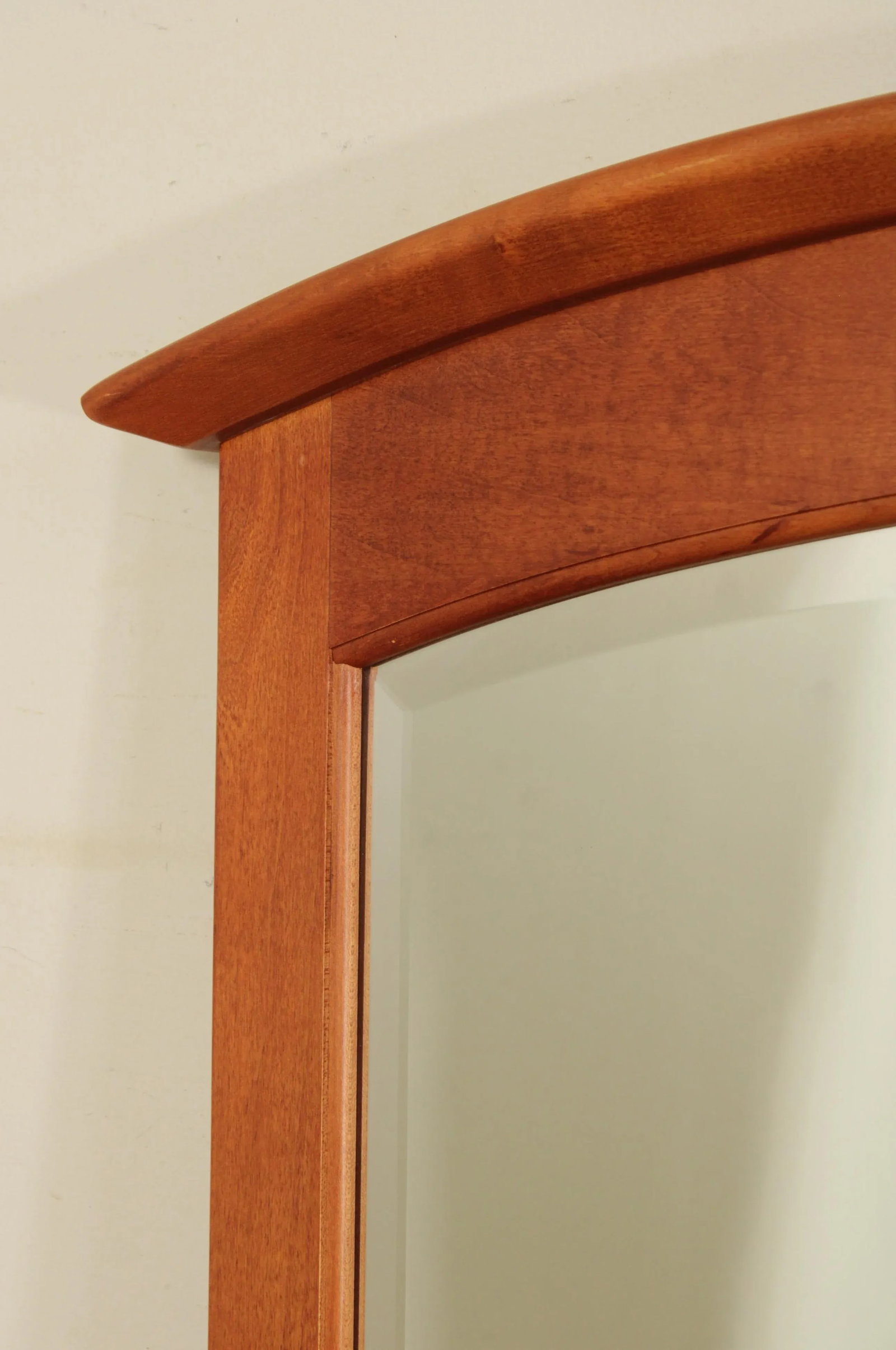 Thomasville 'Impressions' Cherry Arts & Crafts Style Wall Mirror - 5