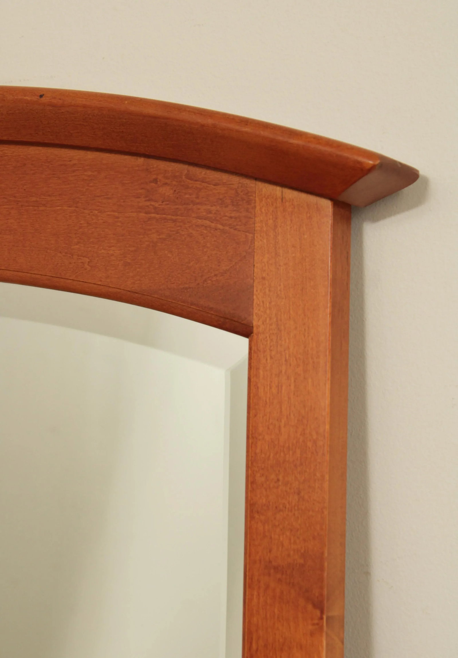 Thomasville 'Impressions' Cherry Arts & Crafts Style Wall Mirror - 7