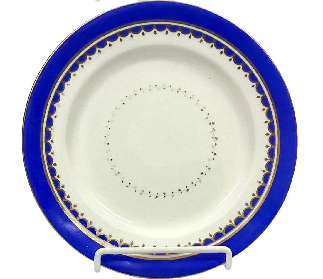 Set of Vintage Porcelain Dinner Plates and Bowls, Early 20th Century - 5