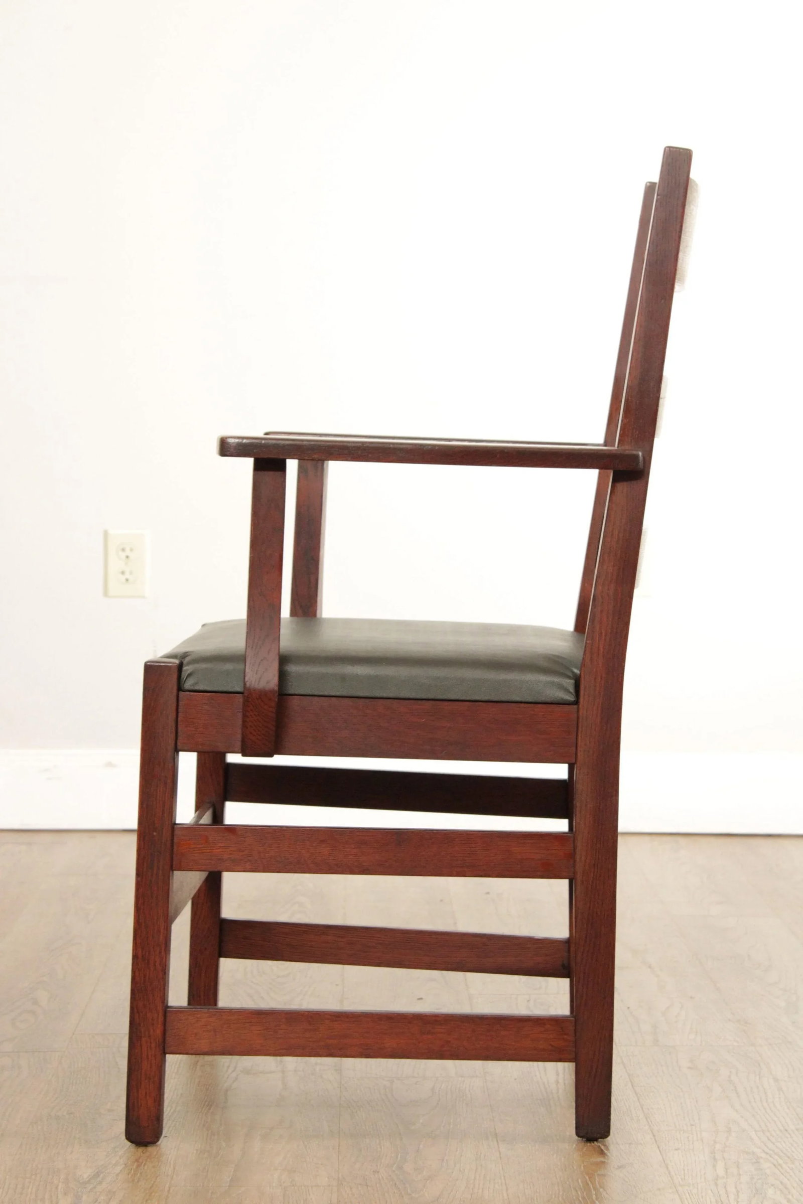 Antique L. & J.G. Stickley Mission Oak Armchair - 3